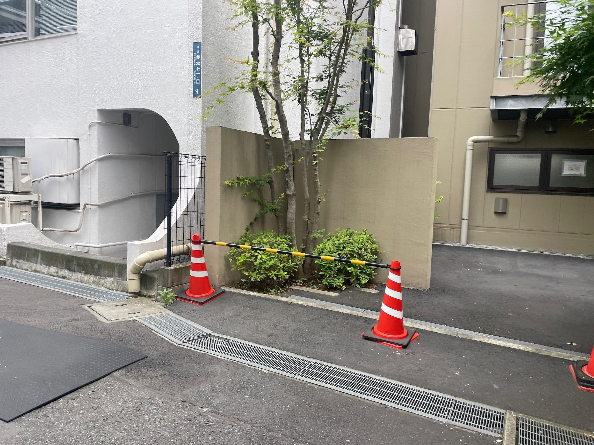 Street view near Mimaru Apartment Hotel, Akasaka — © musashino5 (CC BY-SA · Mapillary)