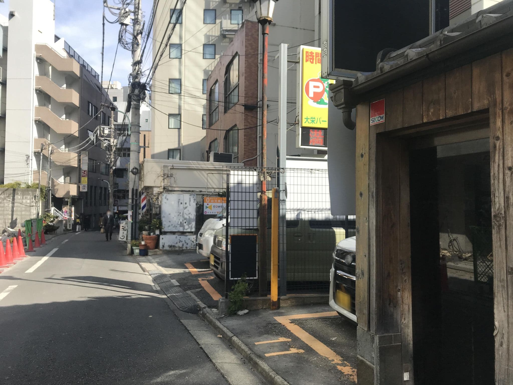 Street view near ホテルビスタプレミオ東京［赤坂］, Akasaka — © musashino5 (CC BY-SA · Mapillary)