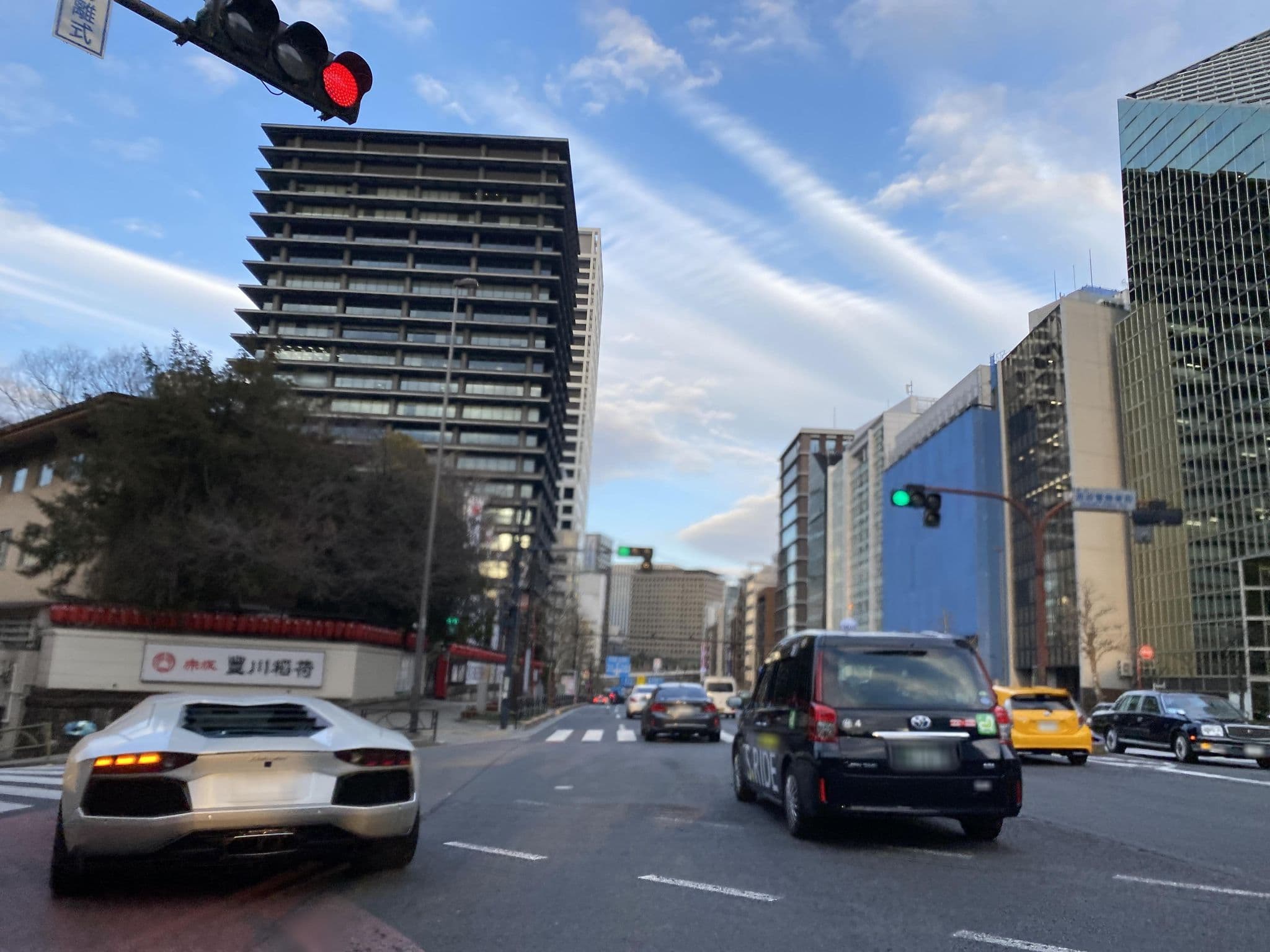 Street view near ホテルモントレ赤坂, Akasaka — © yutakita (CC BY-SA · Mapillary)