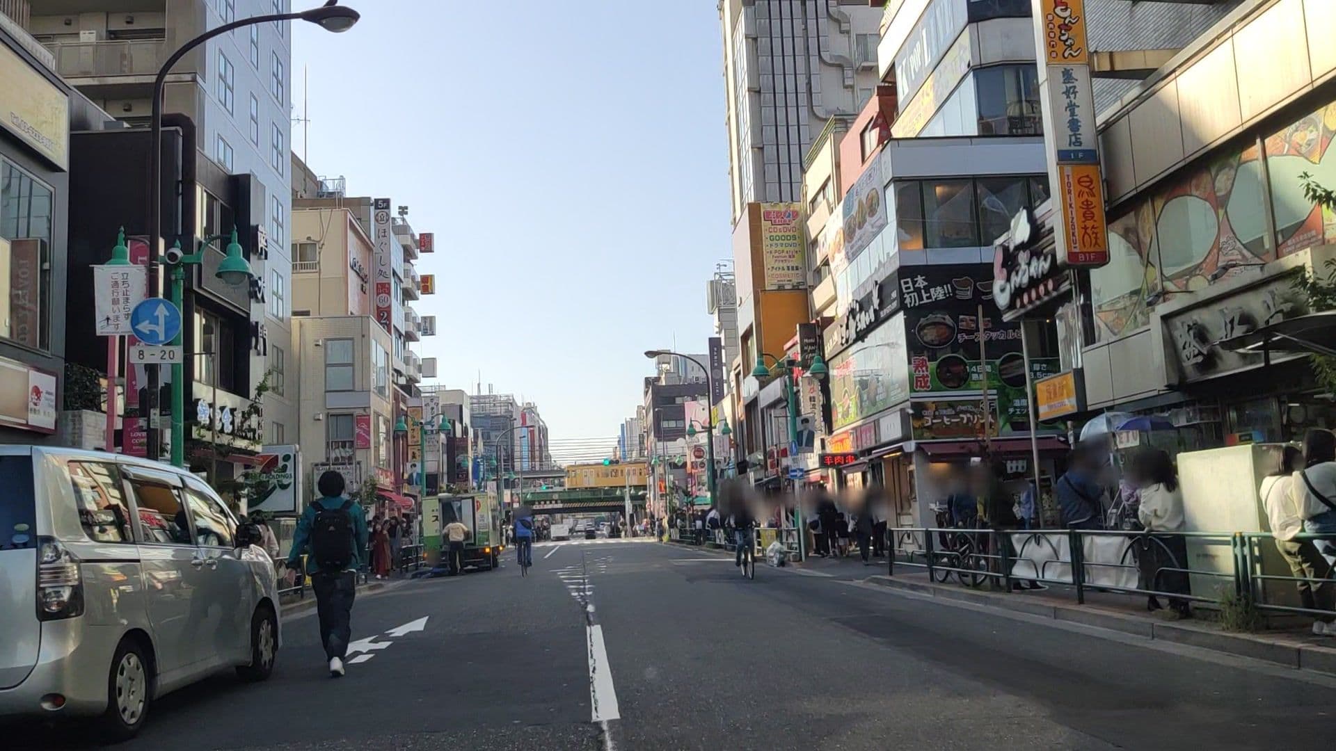 Street view near レンブラントキャビン新宿新大久保, Ōkubo — © drivephotograph (CC BY-SA · Mapillary)