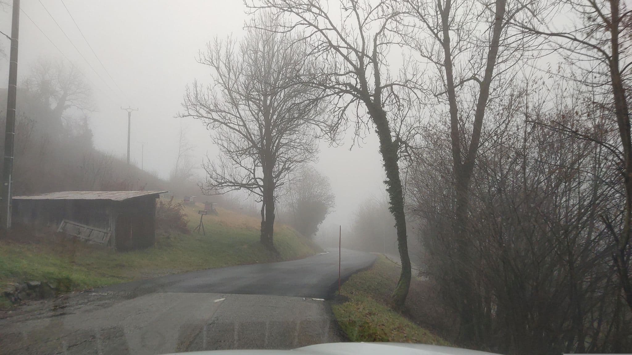 Street view near Les Carres, Marthod — © MatthieuF4FNE (CC BY-SA · Mapillary)