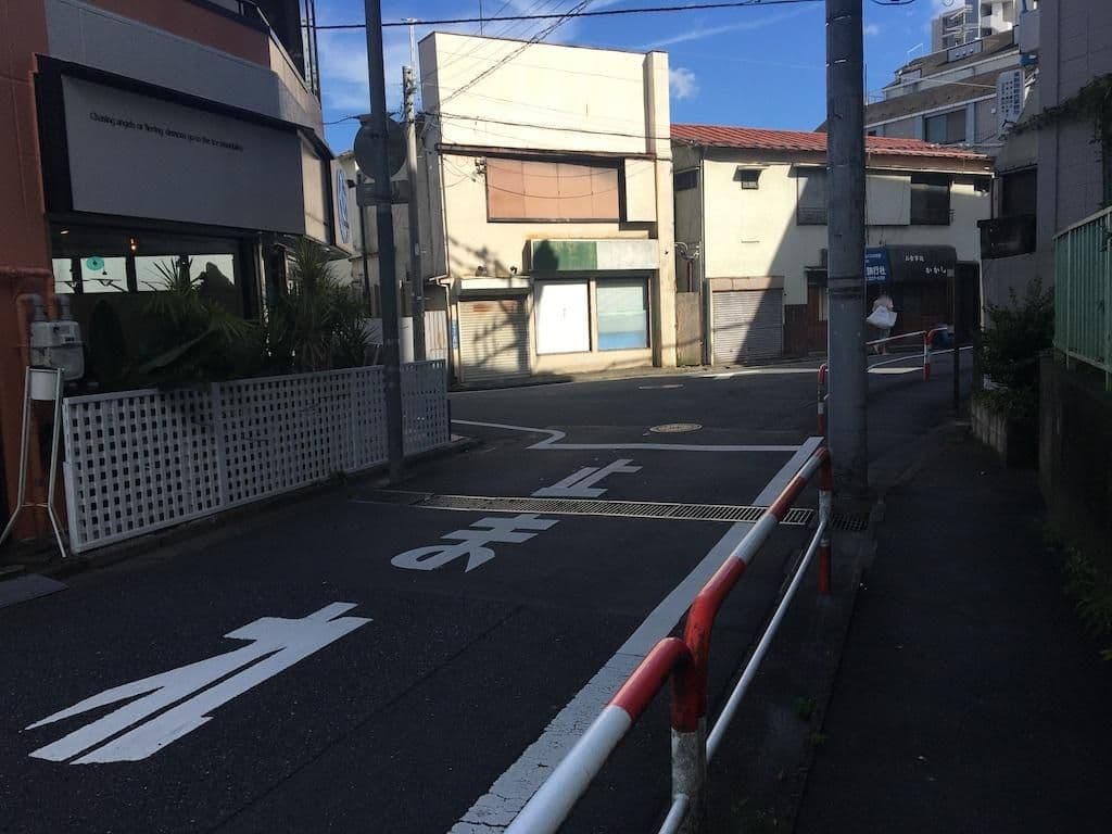 Street view near ICE MOUNTAIN Cafe & Guesthouse, Ōkubo — © musashino5 (CC BY-SA · Mapillary)