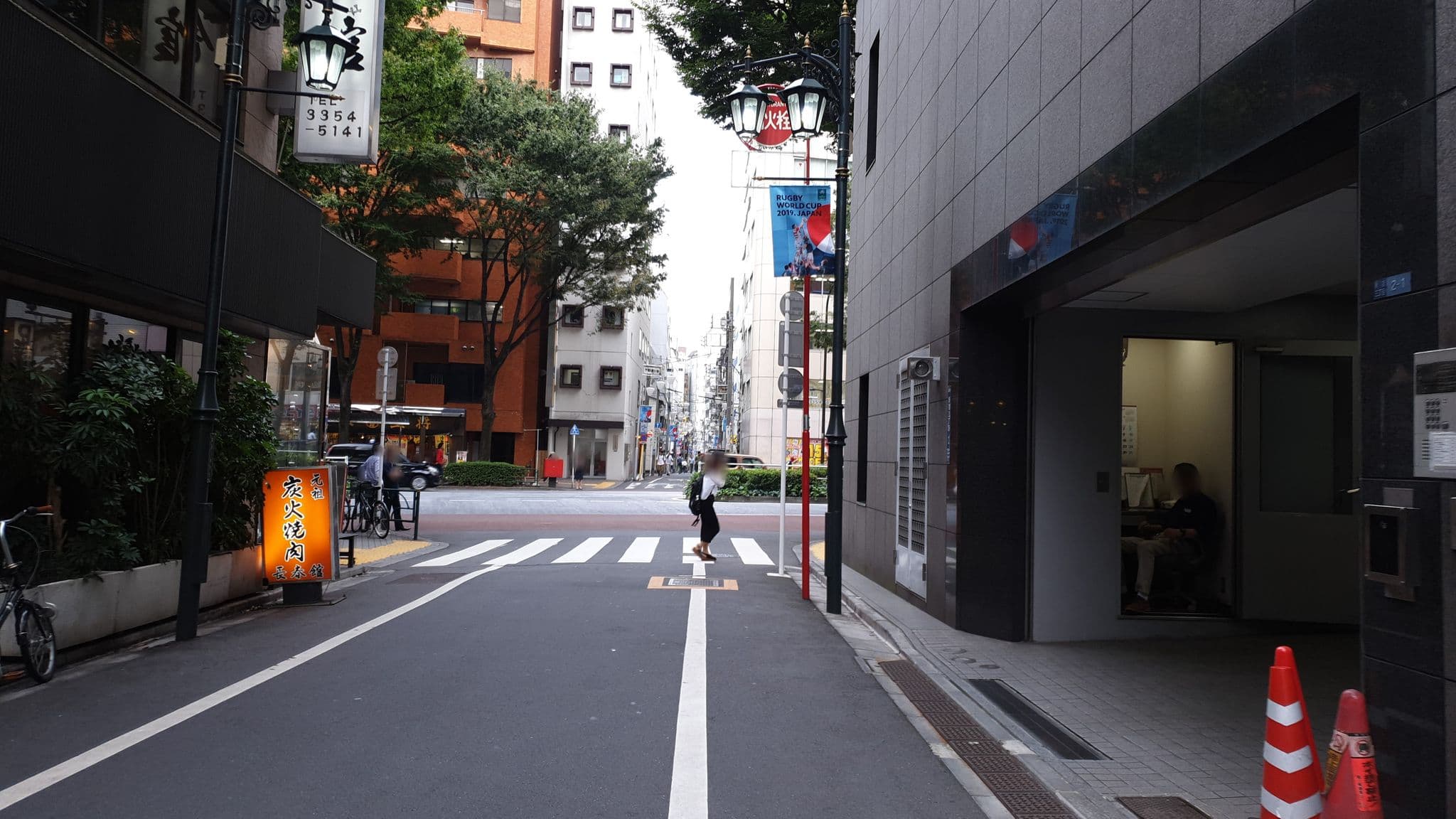 Street view near Petit Bali Forest, Shinjuku — © jopparn (CC BY-SA · Mapillary)