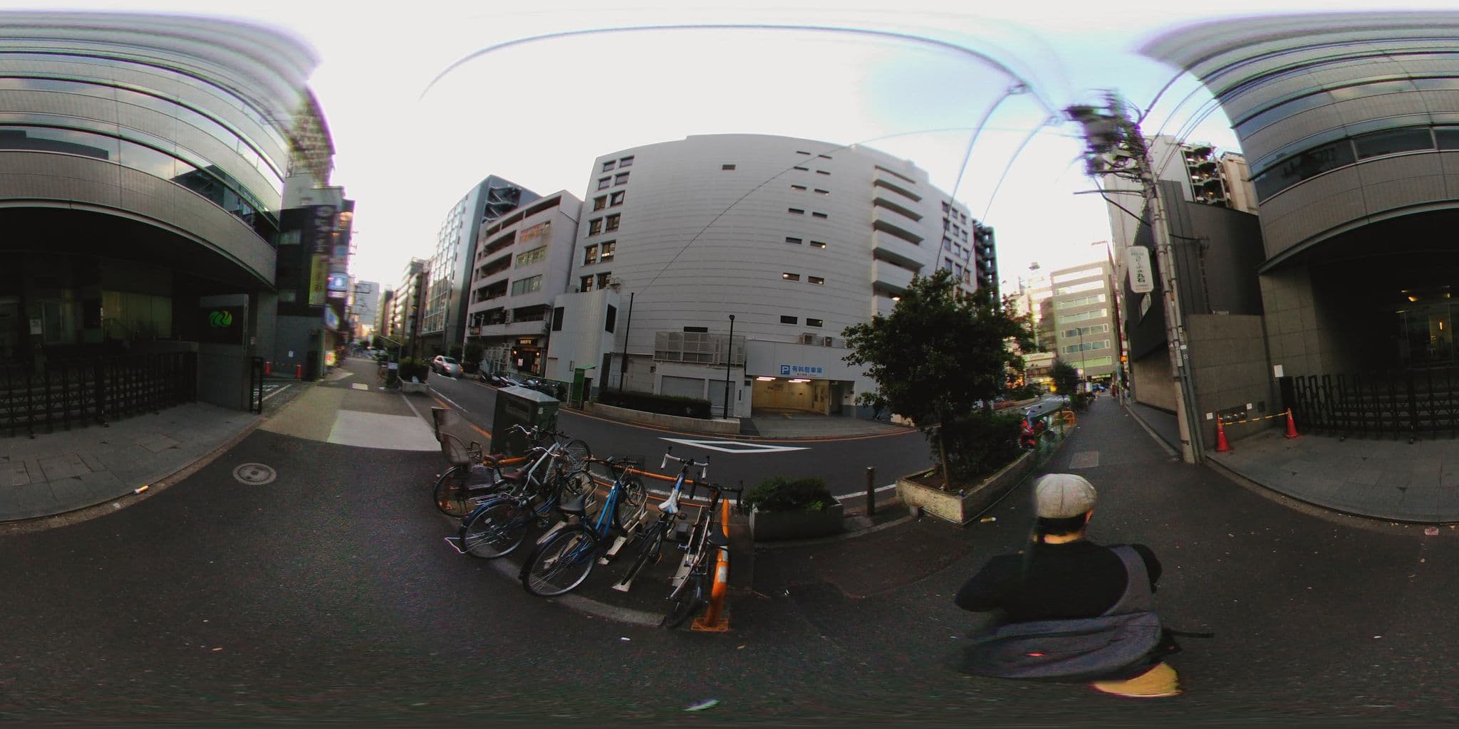 Street view near ジャパン・トータル・クラブ, Tokyo — © mura (CC BY-SA · Mapillary)
