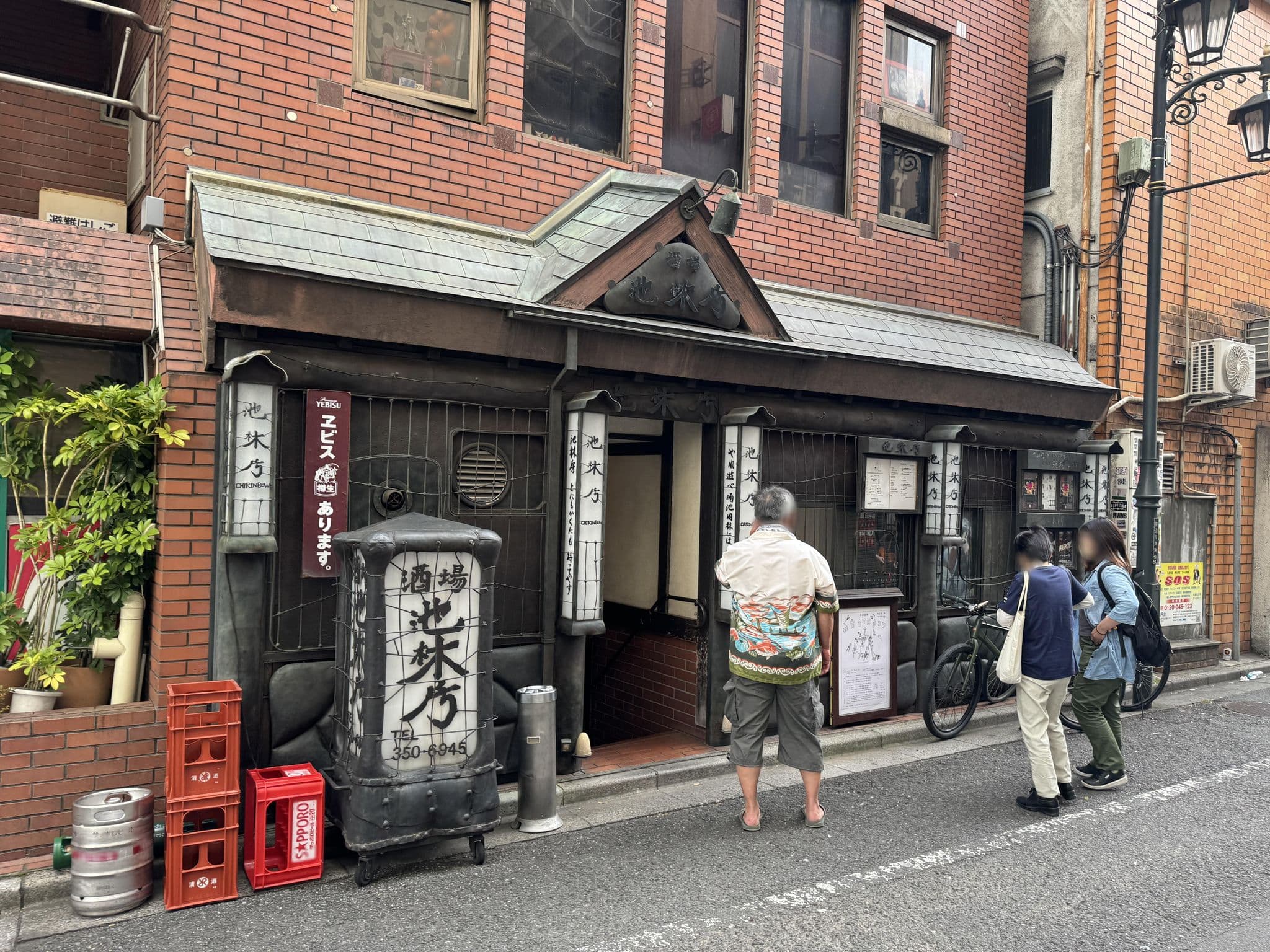 Street view near ホテルアクセスイン新宿, Shinjuku — © okadatsuneo (CC BY-SA · Mapillary)
