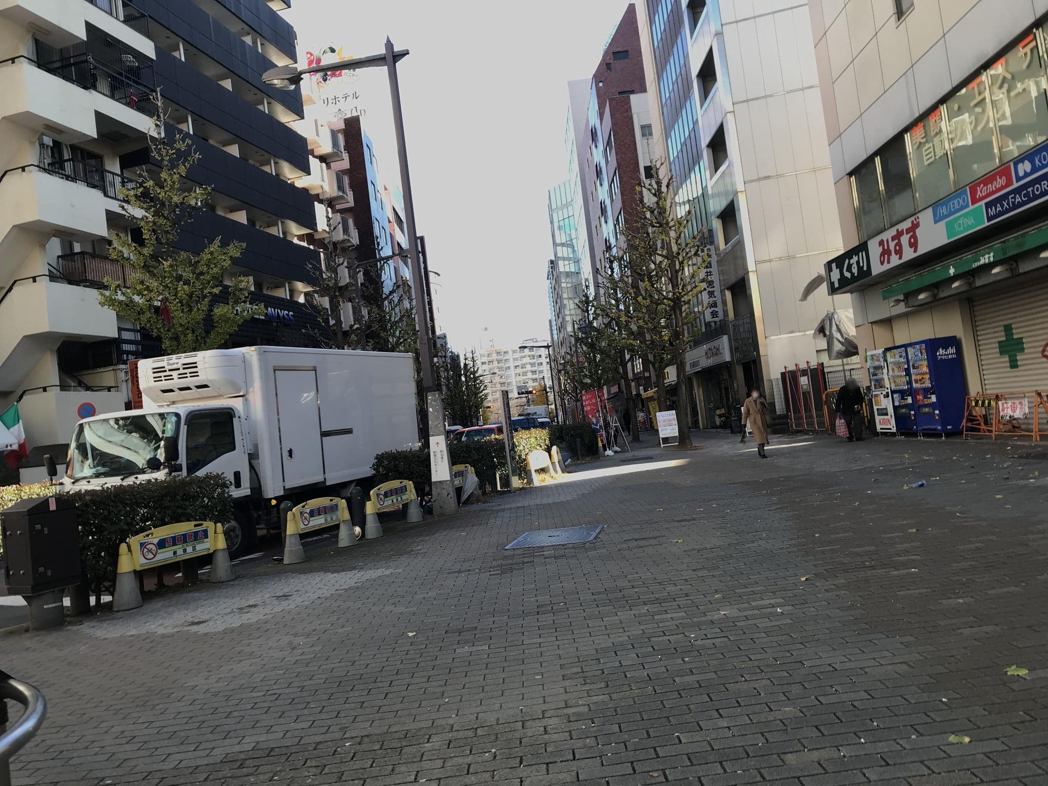 Street view near ホテルアビス新宿, Kabukicho — © musashino5 (CC BY-SA · Mapillary)