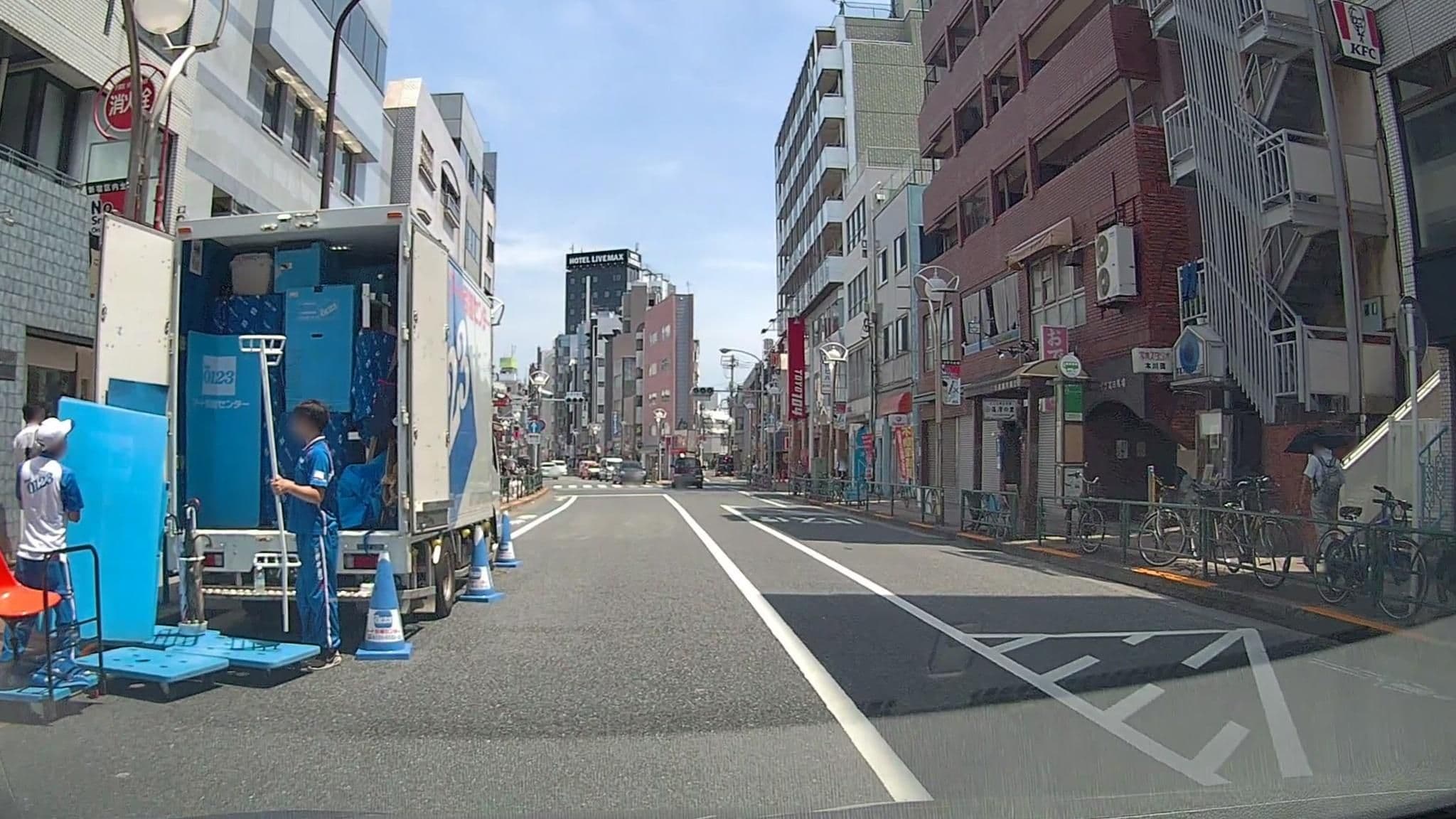 Street view near Masquerade Tokyo, Shimo’ochiai — © mzaki (CC BY-SA · Mapillary)