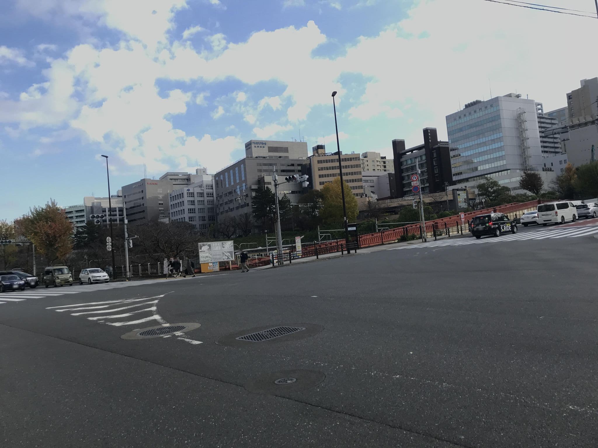 Street view near パラダイスツアーズ, Ichigaya-honmurachō — © musashino5 (CC BY-SA · Mapillary)