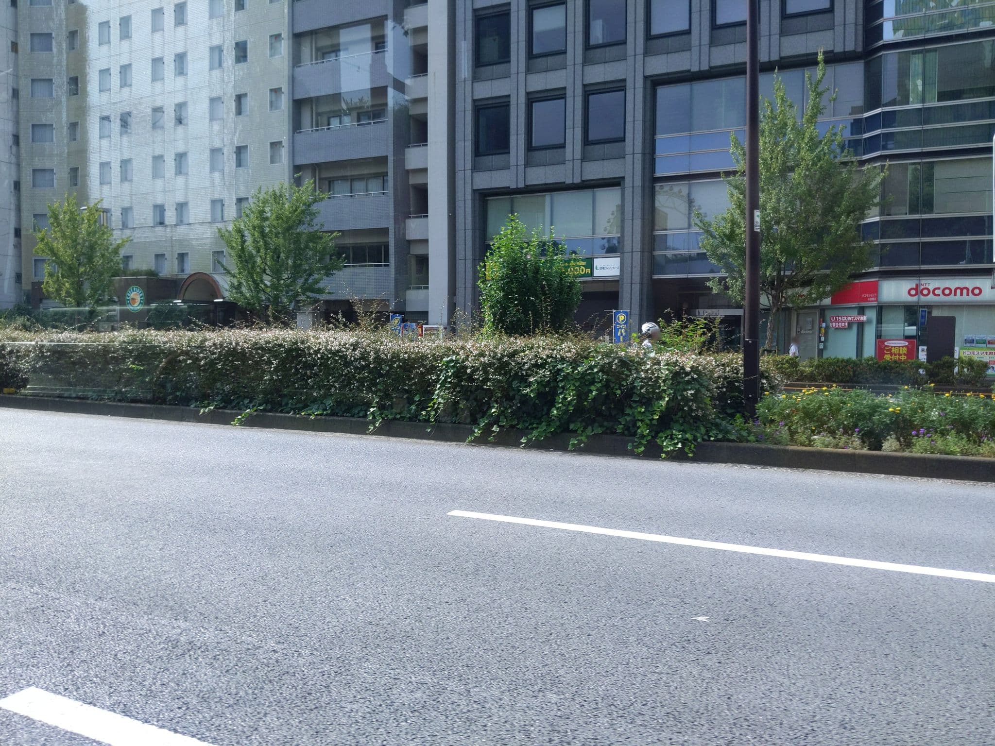 Street view near 東京グリーンホテル後楽園, Iidabashi — © gwalker7 (CC BY-SA · Mapillary)