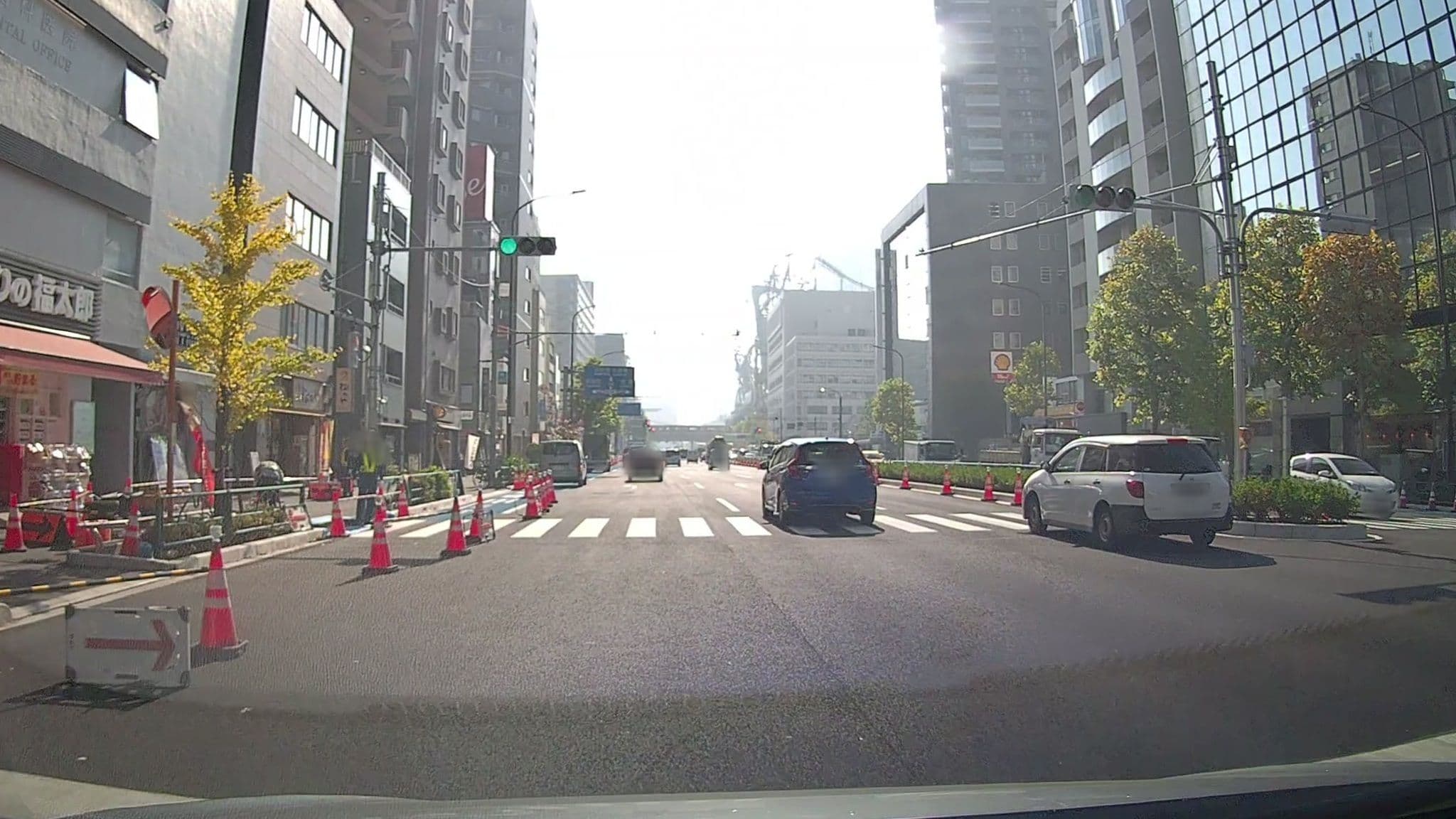 Street view near 春日の湯 ドーミーイン後楽園, Kōraku — © mzaki (CC BY-SA · Mapillary)