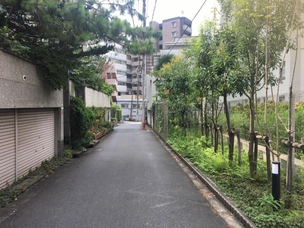 Street view near 水道橋グランドホテル, Iidabashi — © musashino5 (CC BY-SA · Mapillary)