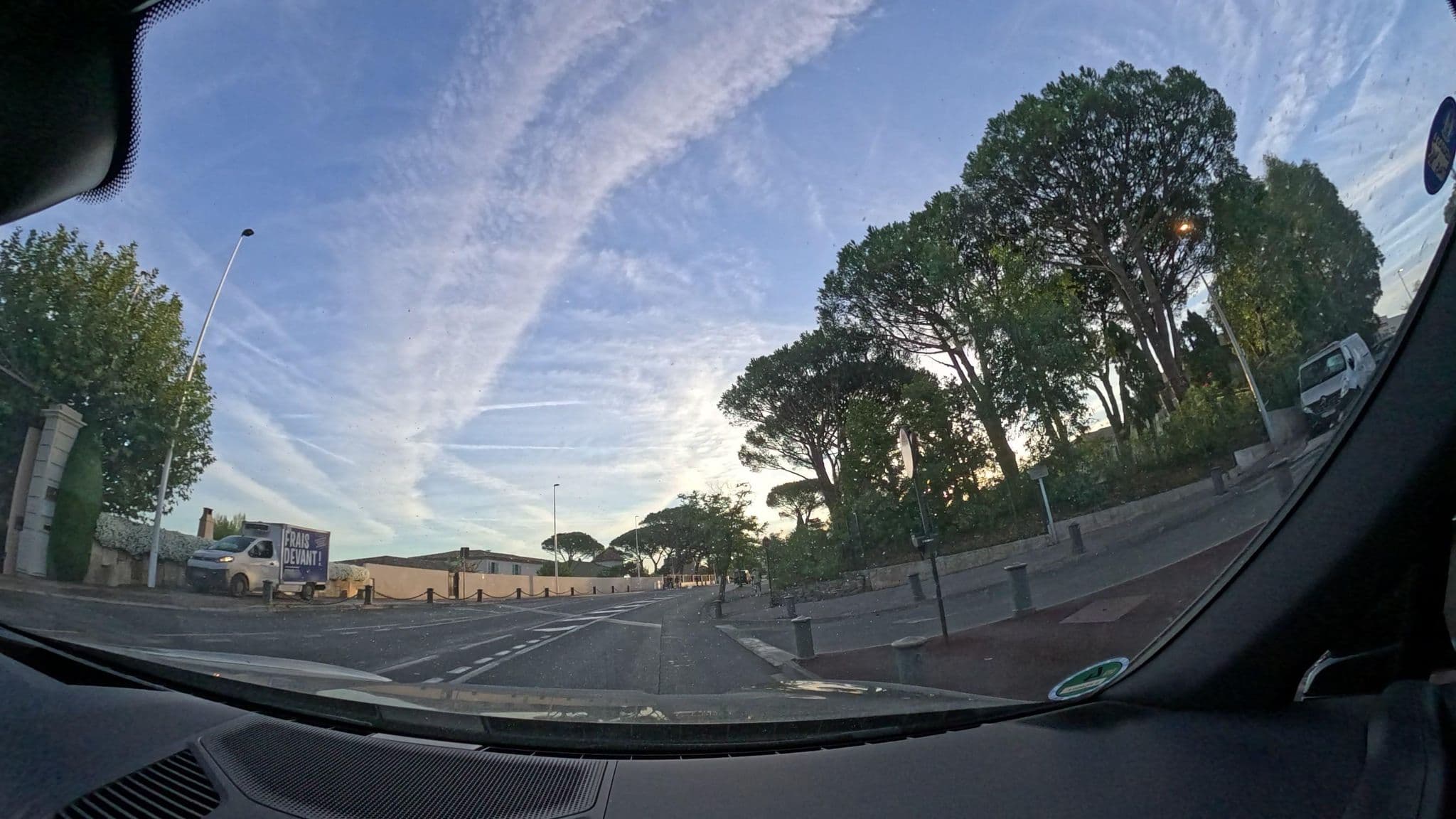 Street view near Cheval Blanc, Saint-Tropez — © pharris0n (CC BY-SA · Mapillary)