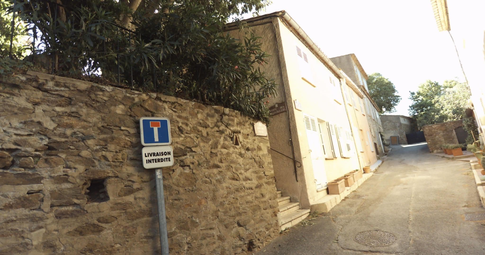 Street view near Hôtel Bello Visto, Gassin — © sogefi (CC BY-SA · Mapillary)