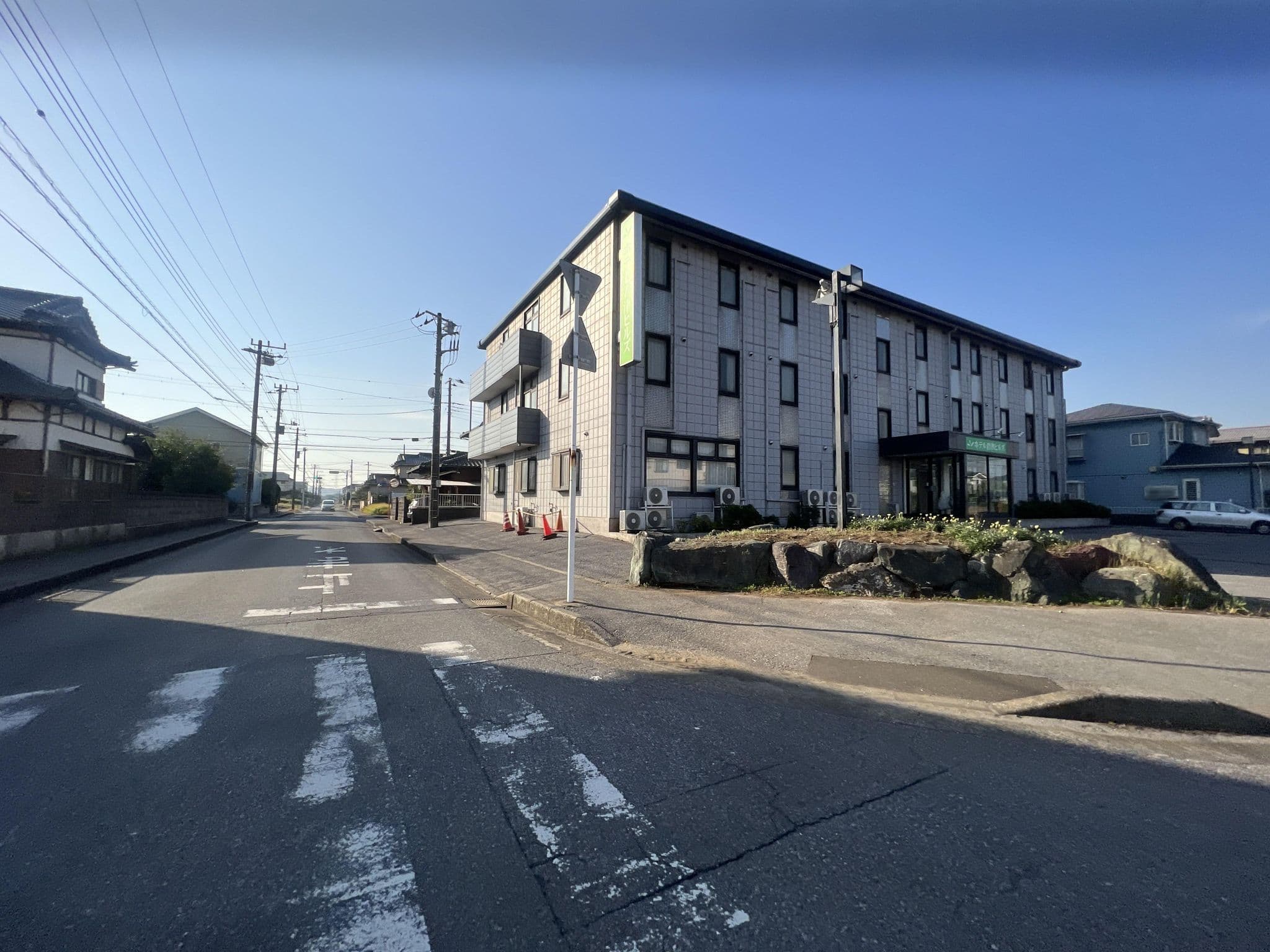 Street view near ホテル君津ヒルズ, Kimitsu — © kojiroucircle (CC BY-SA · Mapillary)