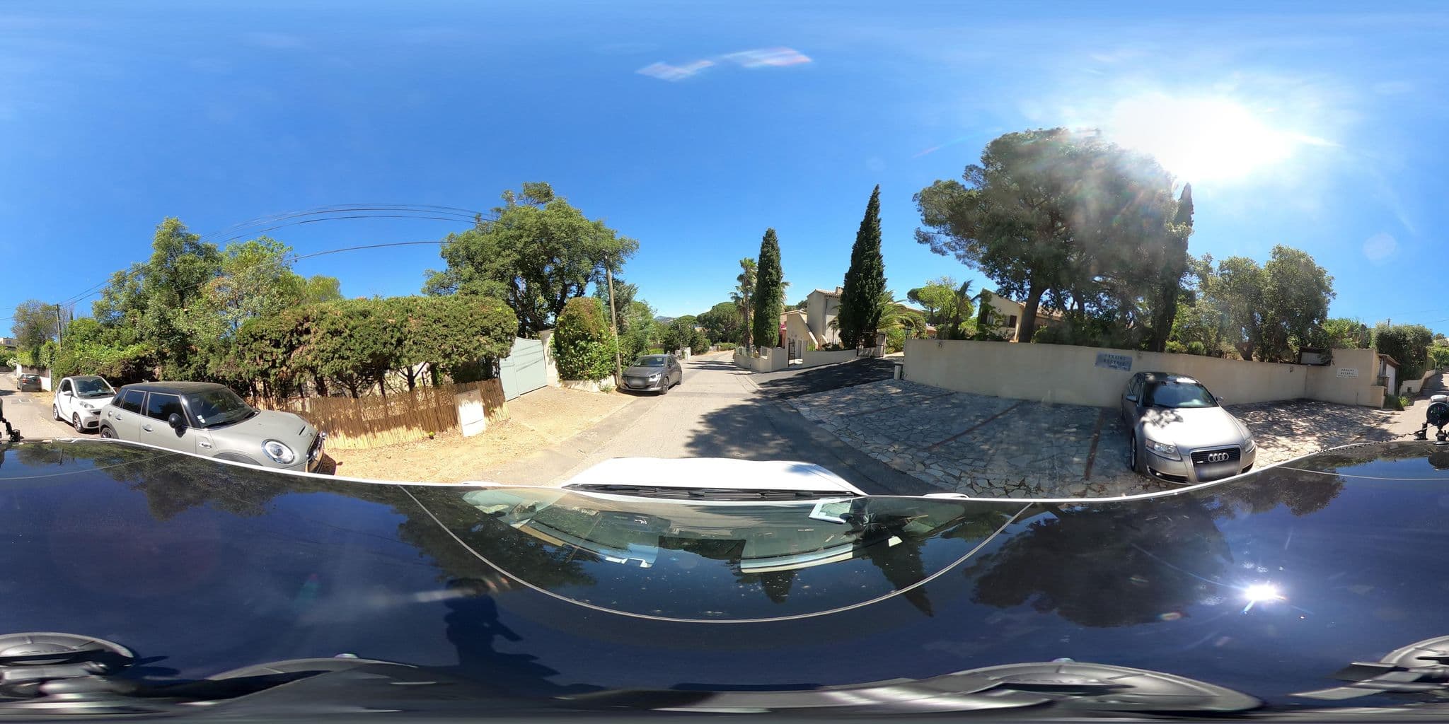 Street view near La Bastide d'Antoine, Saint-Tropez — © sogefi (CC BY-SA · Mapillary)