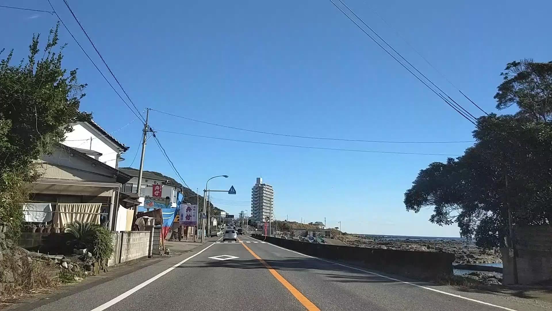 Street view near 海鮮の宿 舟付, Higashiemi — © drivephotograph (CC BY-SA · Mapillary)