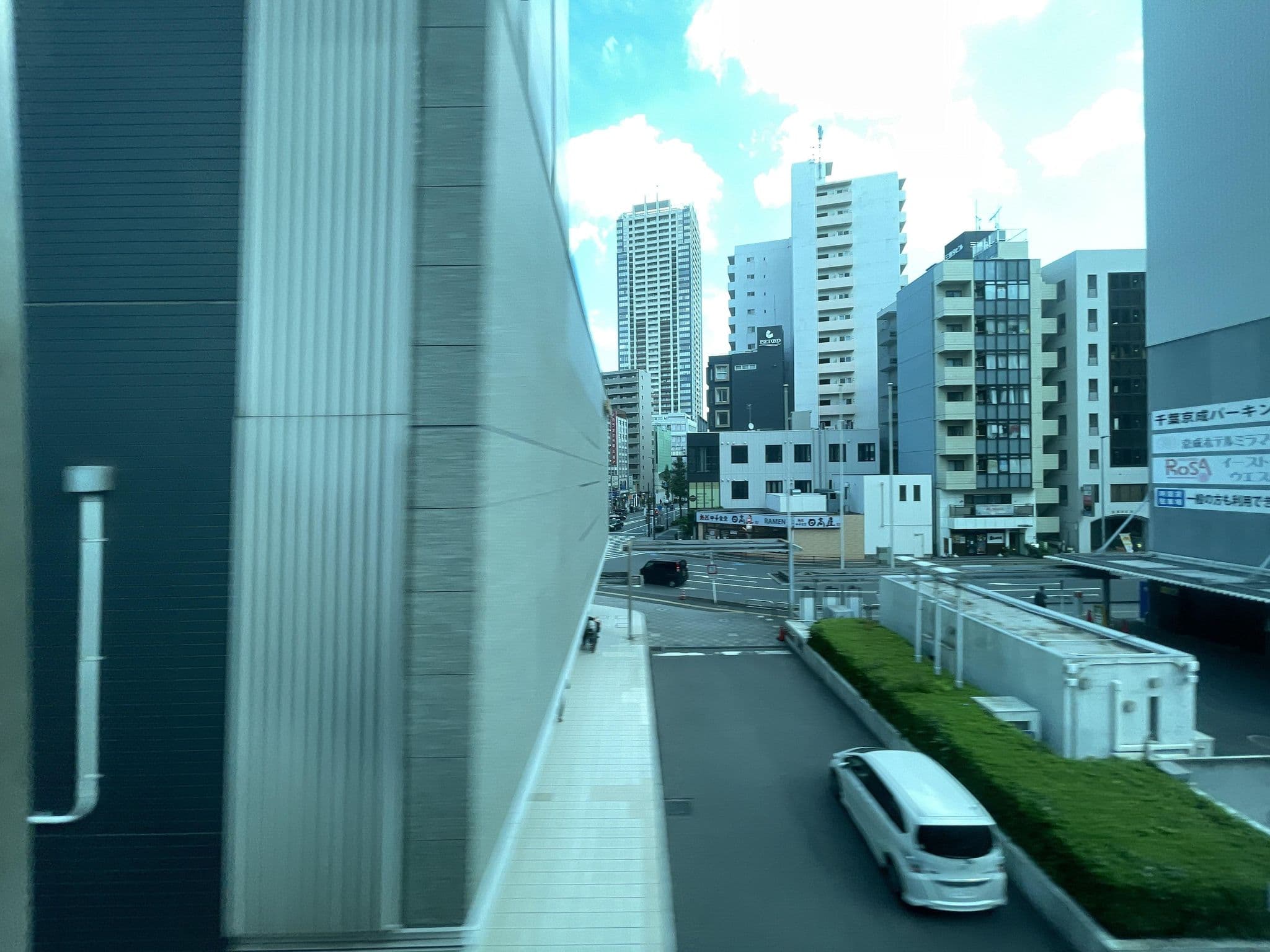 Street view near 京成ホテルミラマーレ, Chiba — © musashino5 (CC BY-SA · Mapillary)