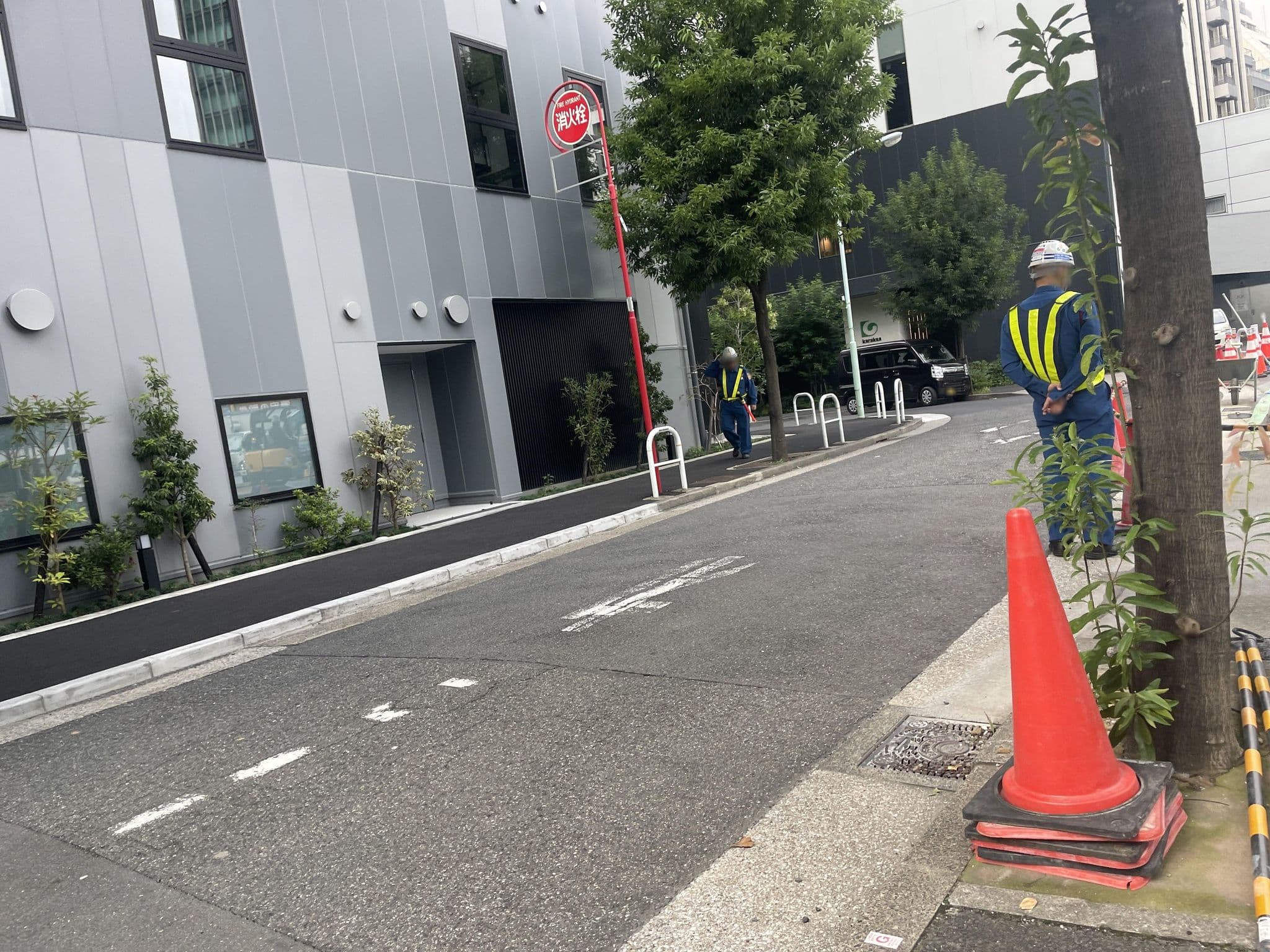 Street view near YOTEL Tokyo Ginza, Shinbashi — © musashino5 (CC BY-SA · Mapillary)