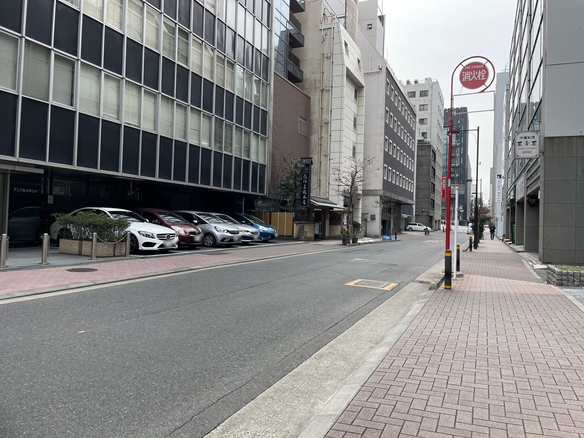 Street view near Nest Hotel Tokyo Yaesu, Nihonbashi-Kayabachō — © musashino5 (CC BY-SA · Mapillary)
