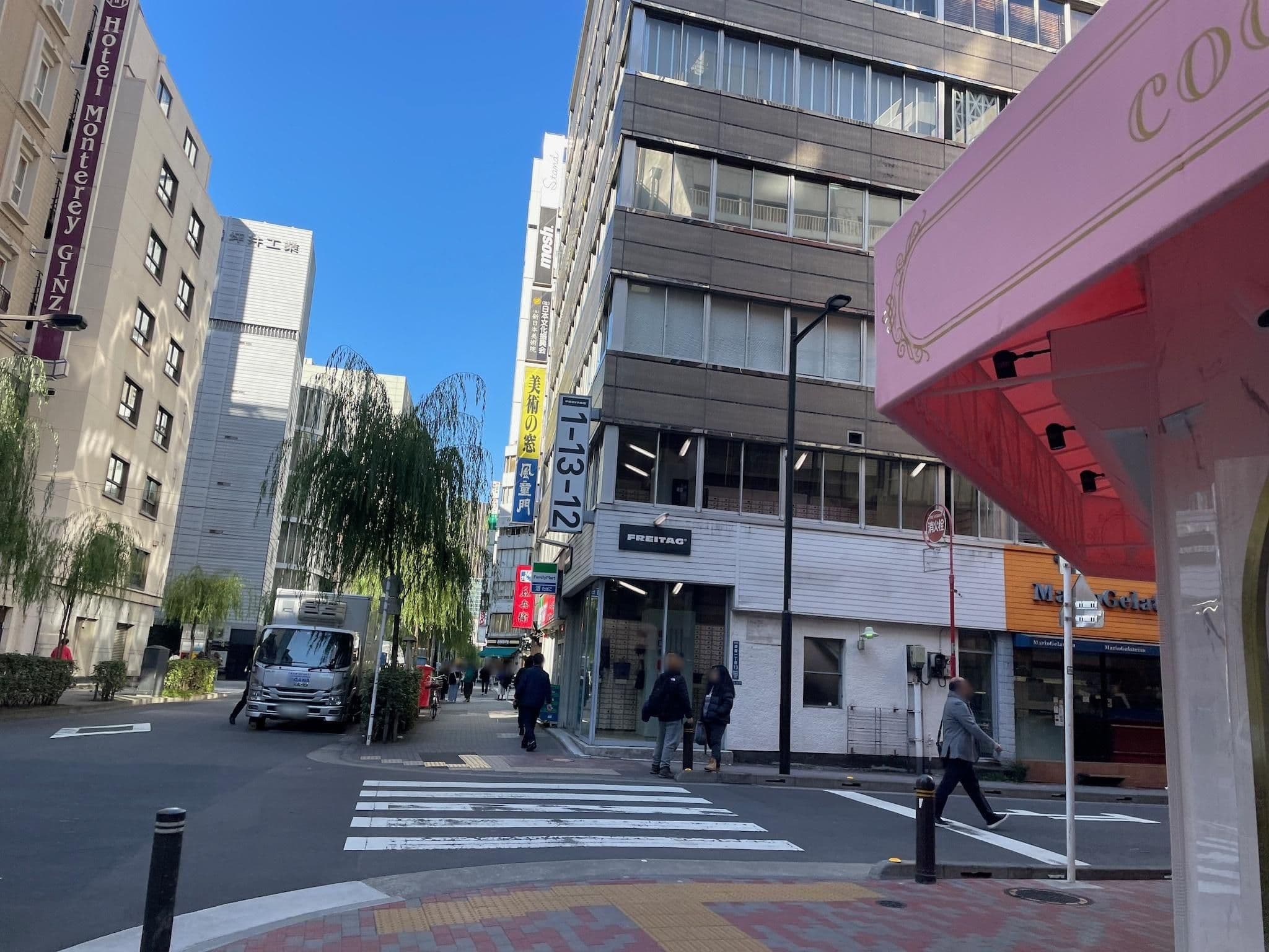 Street view near ホテルモントレ銀座, Ginza — © musashino5 (CC BY-SA · Mapillary)