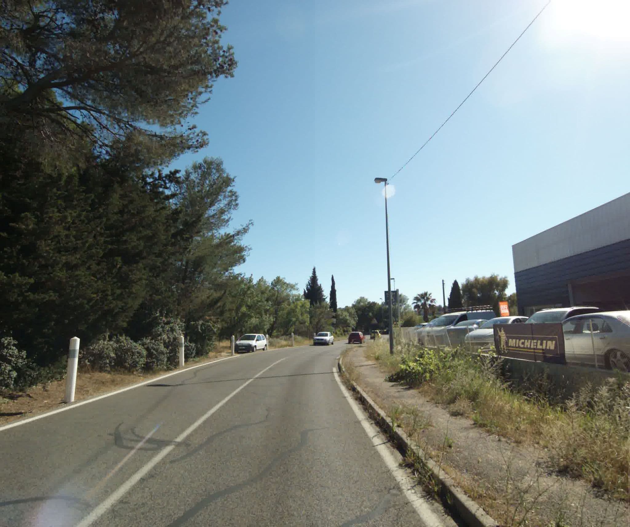 Street view near Good camping spot (free), La Garde — © sogefi (CC BY-SA · Mapillary)