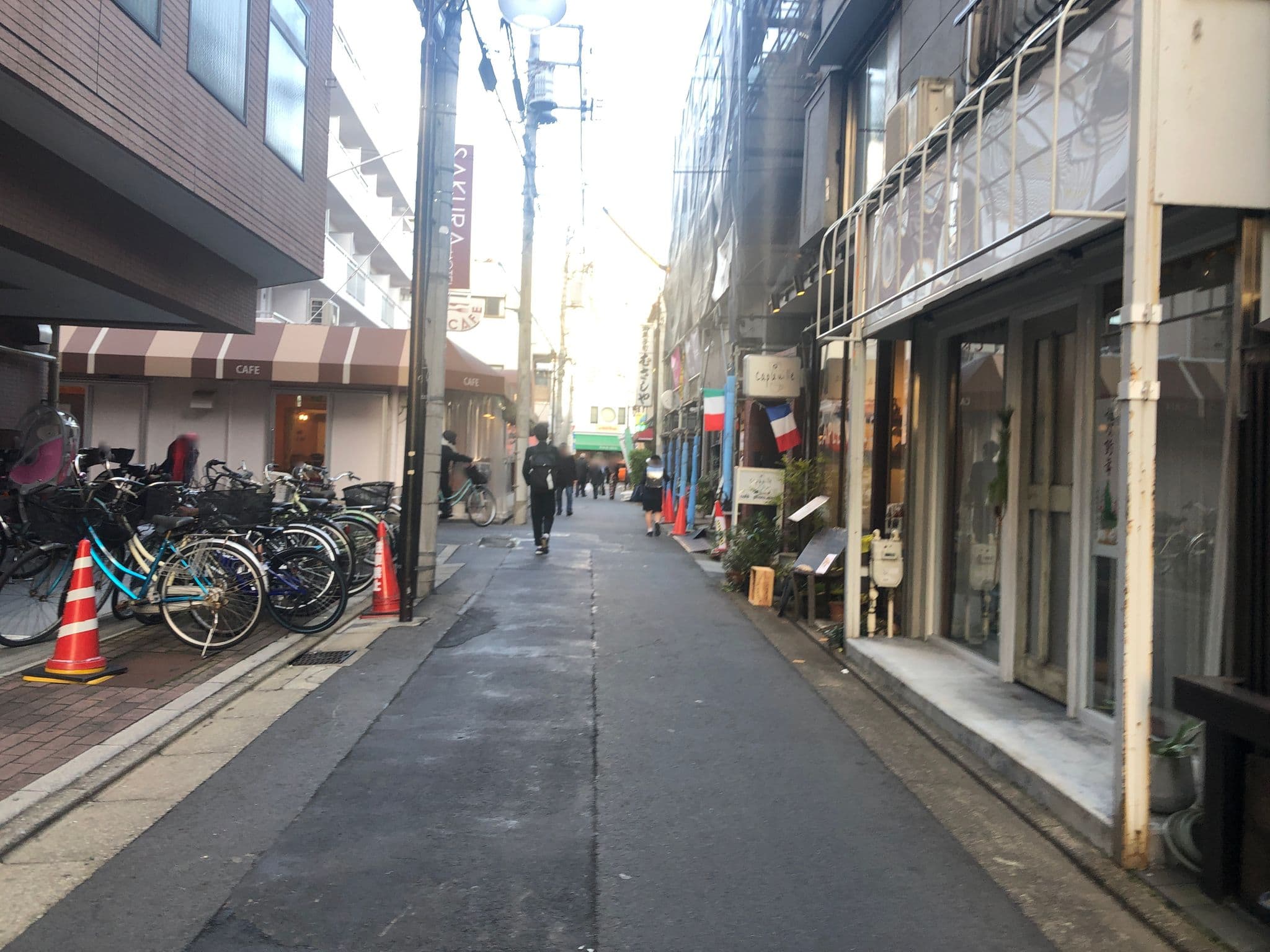 Street view near サクラホテル日暮里, Sendagi — © veronika7753191 (CC BY-SA · Mapillary)