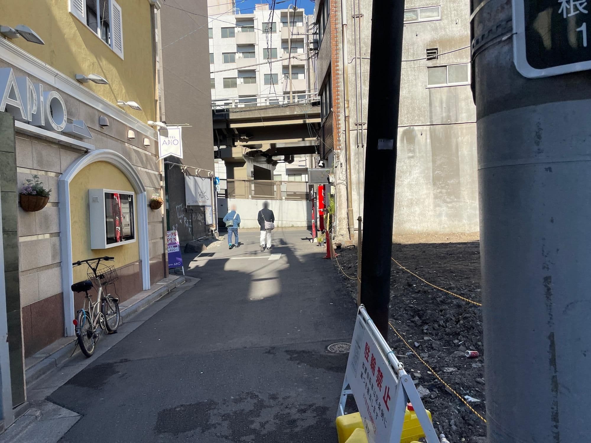 Street view near シャルム鶯谷I, Iriya — © musashino5 (CC BY-SA · Mapillary)