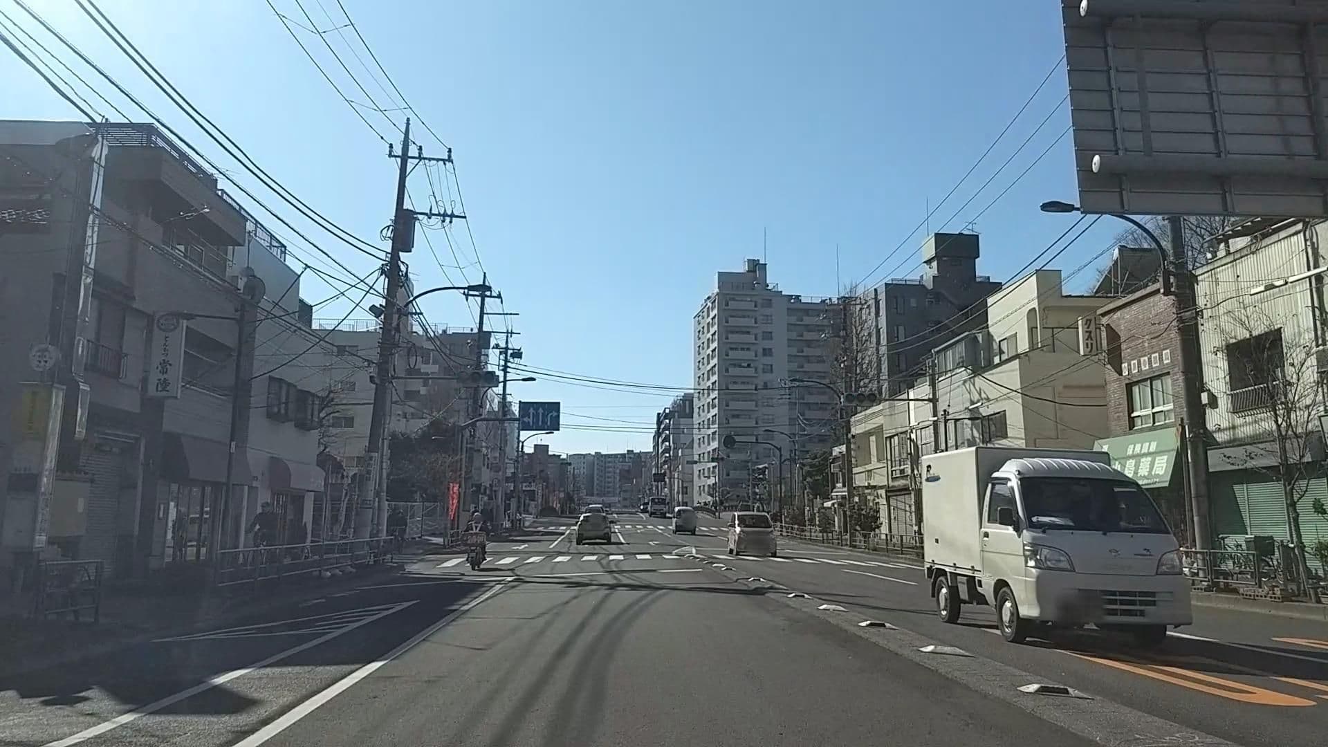 Street view near アンドシェア, Monzen-nakachō — © drivephotograph (CC BY-SA · Mapillary)