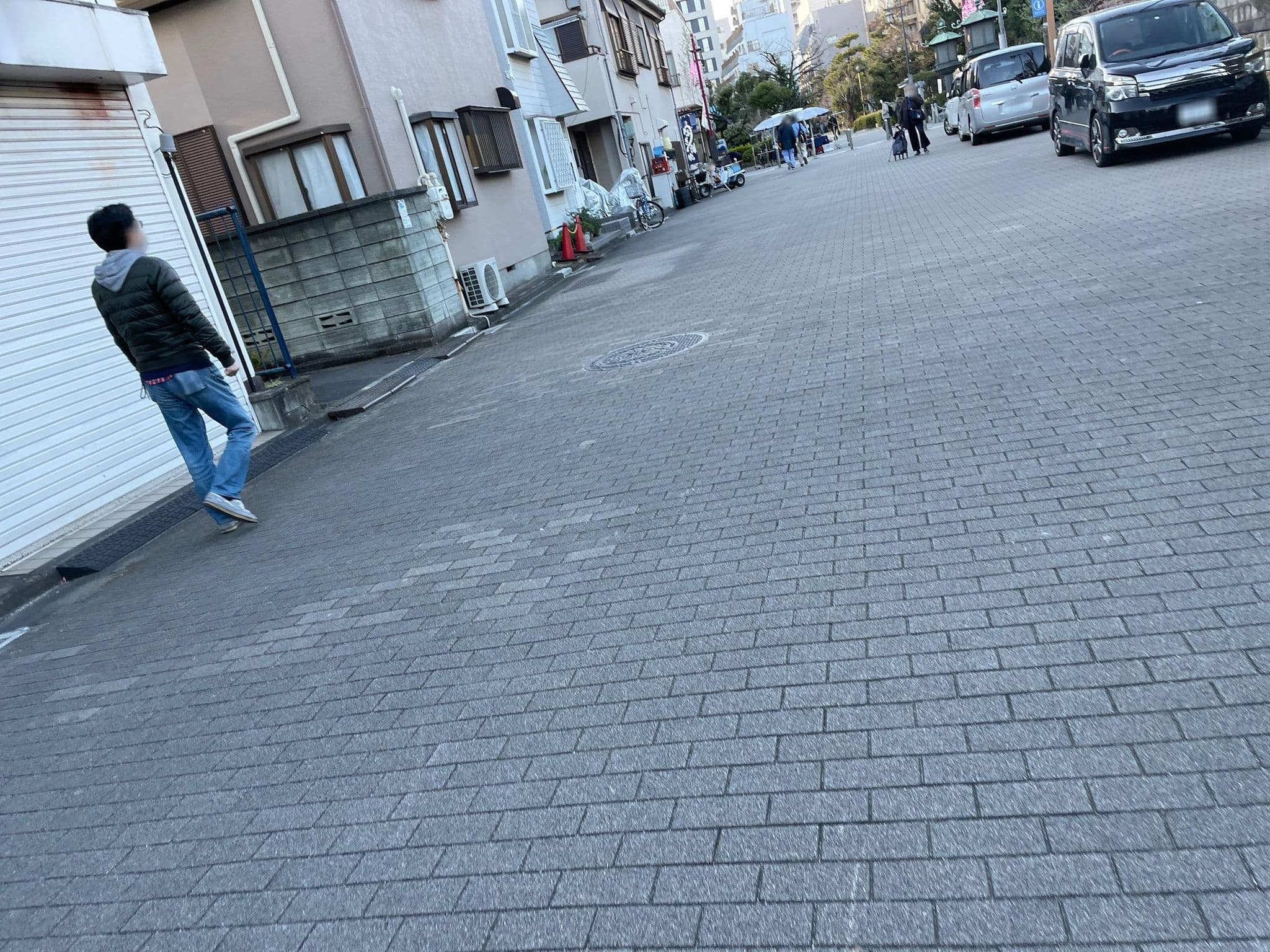 Street view near 大喜旅館, Monzen-nakachō — © musashino5 (CC BY-SA · Mapillary)