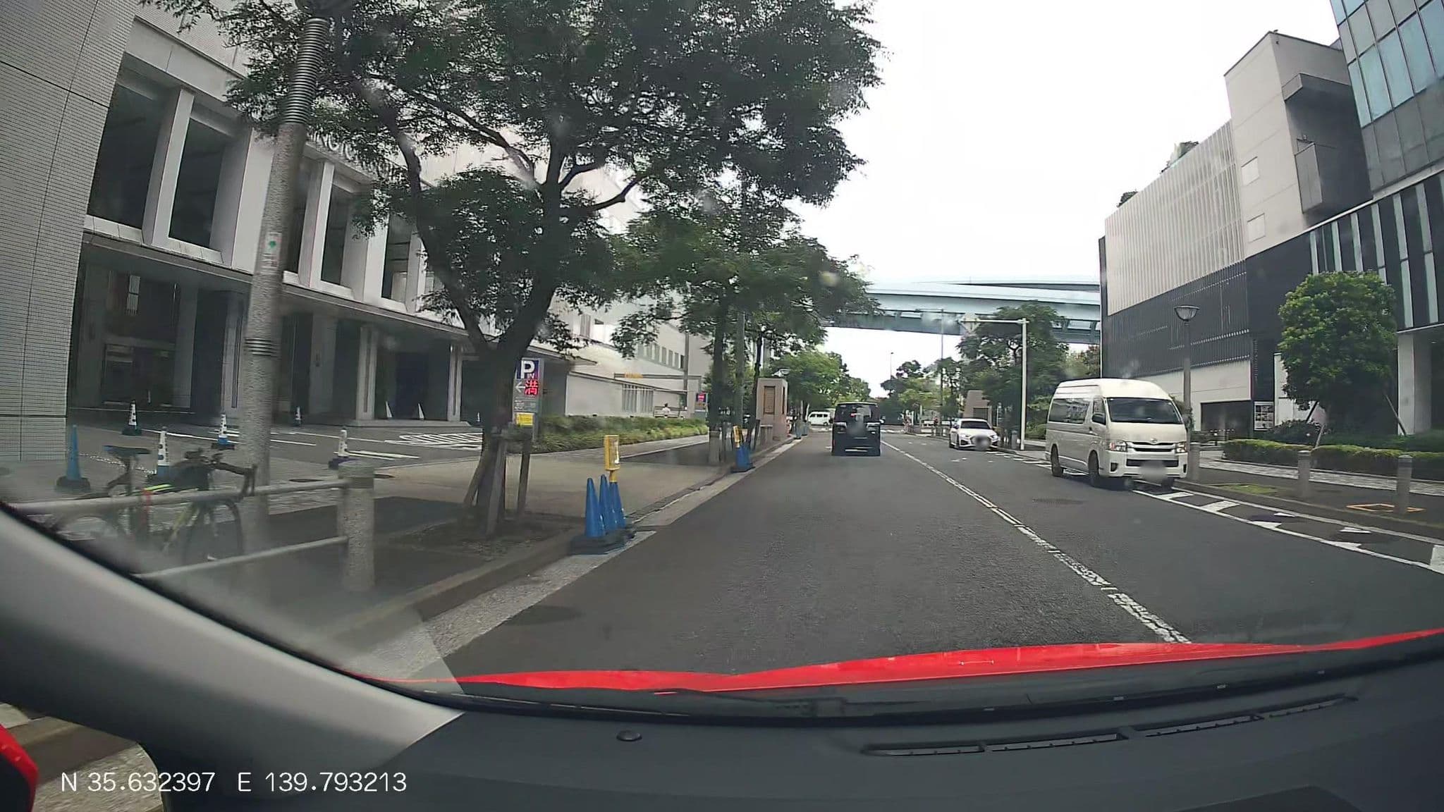 Street view near 東京ベイ有明ワシントンホテル, Daiba — © mitz (CC BY-SA · Mapillary)