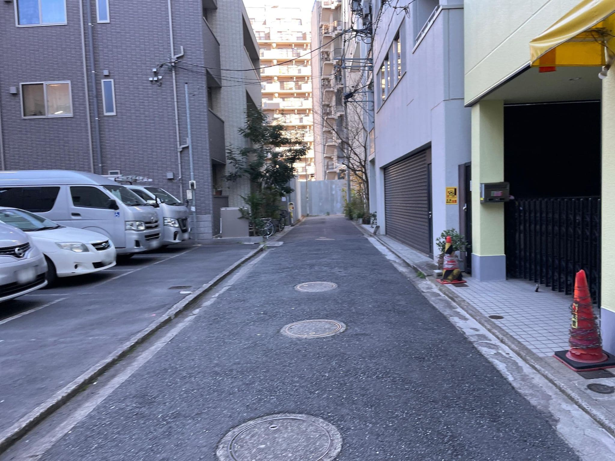 Street view near オークホテル, Taito — © musashino5 (CC BY-SA · Mapillary)