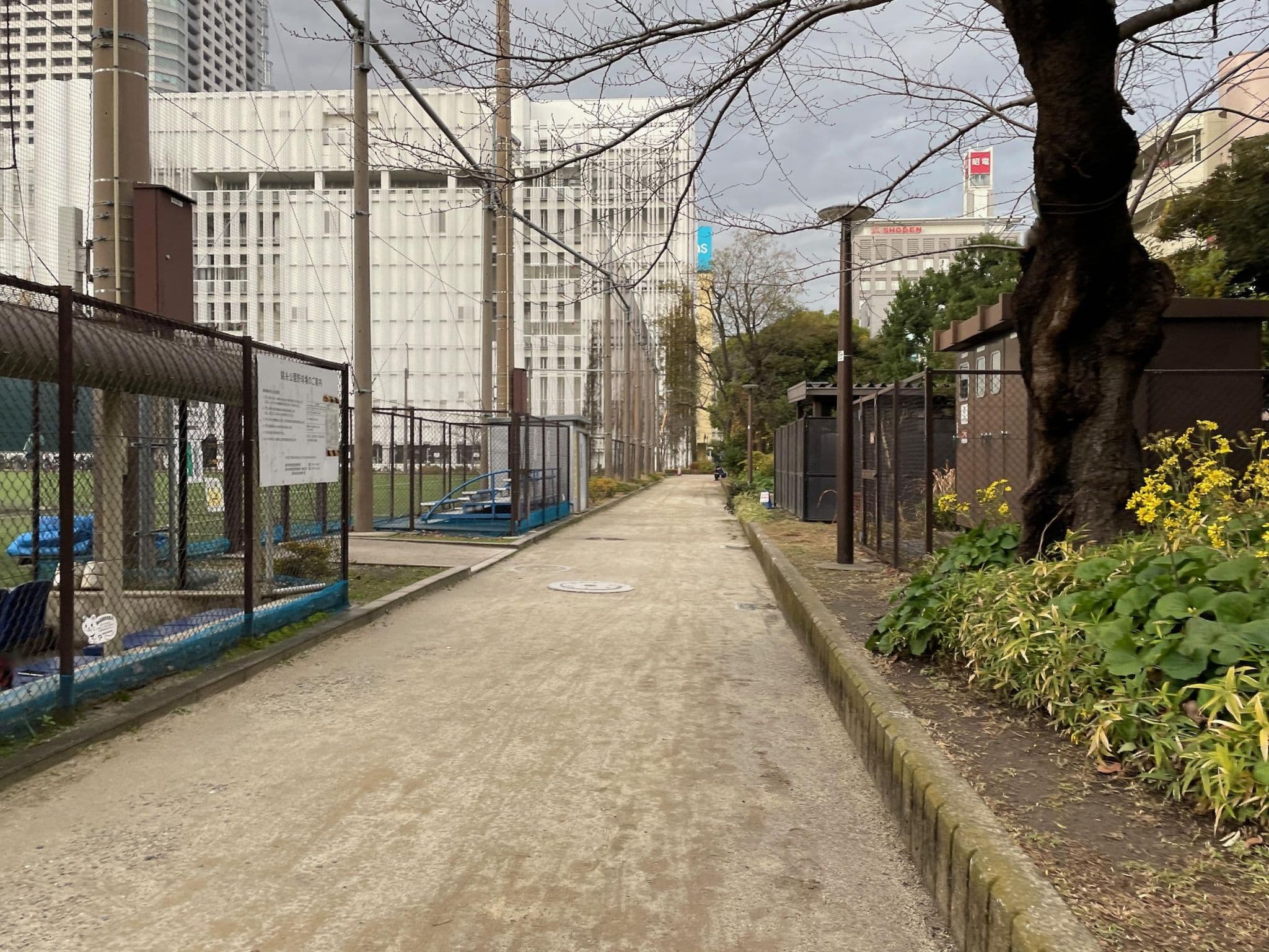 Street view near ホテル パークアベニュー, Kinshi — © musashino5 (CC BY-SA · Mapillary)