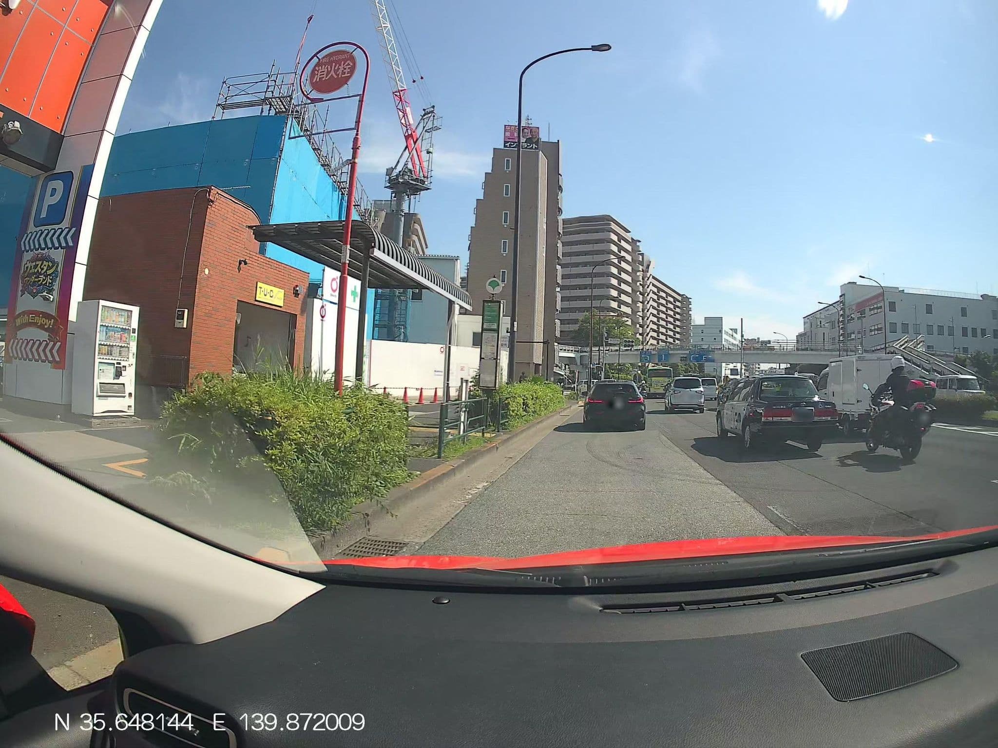 Street view near フィフティーズ予約センター, Maihama — © mitz (CC BY-SA · Mapillary)