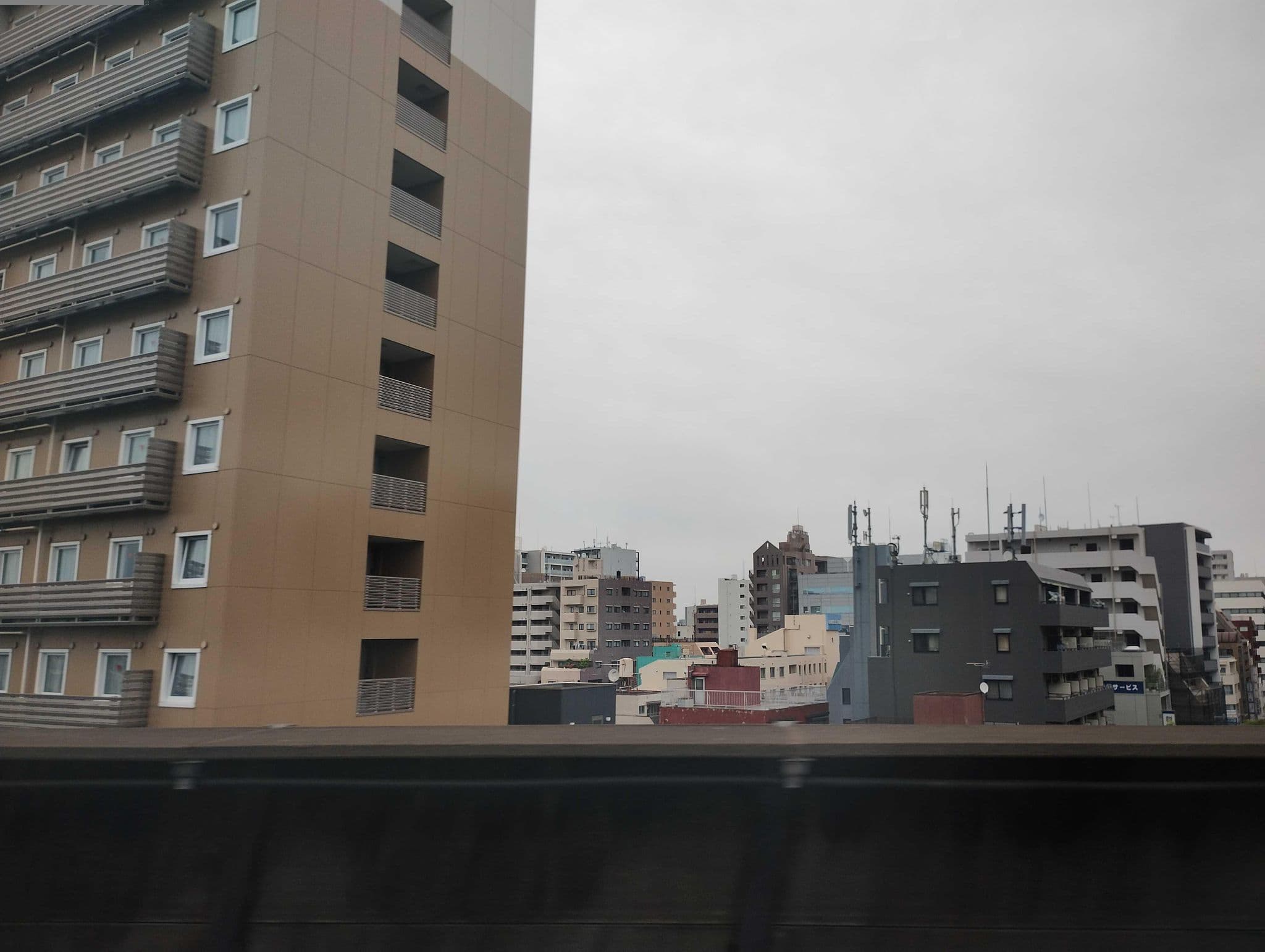 Street view near 東横イン京浜東北線王子駅北口, Kita — © mitz (CC BY-SA · Mapillary)