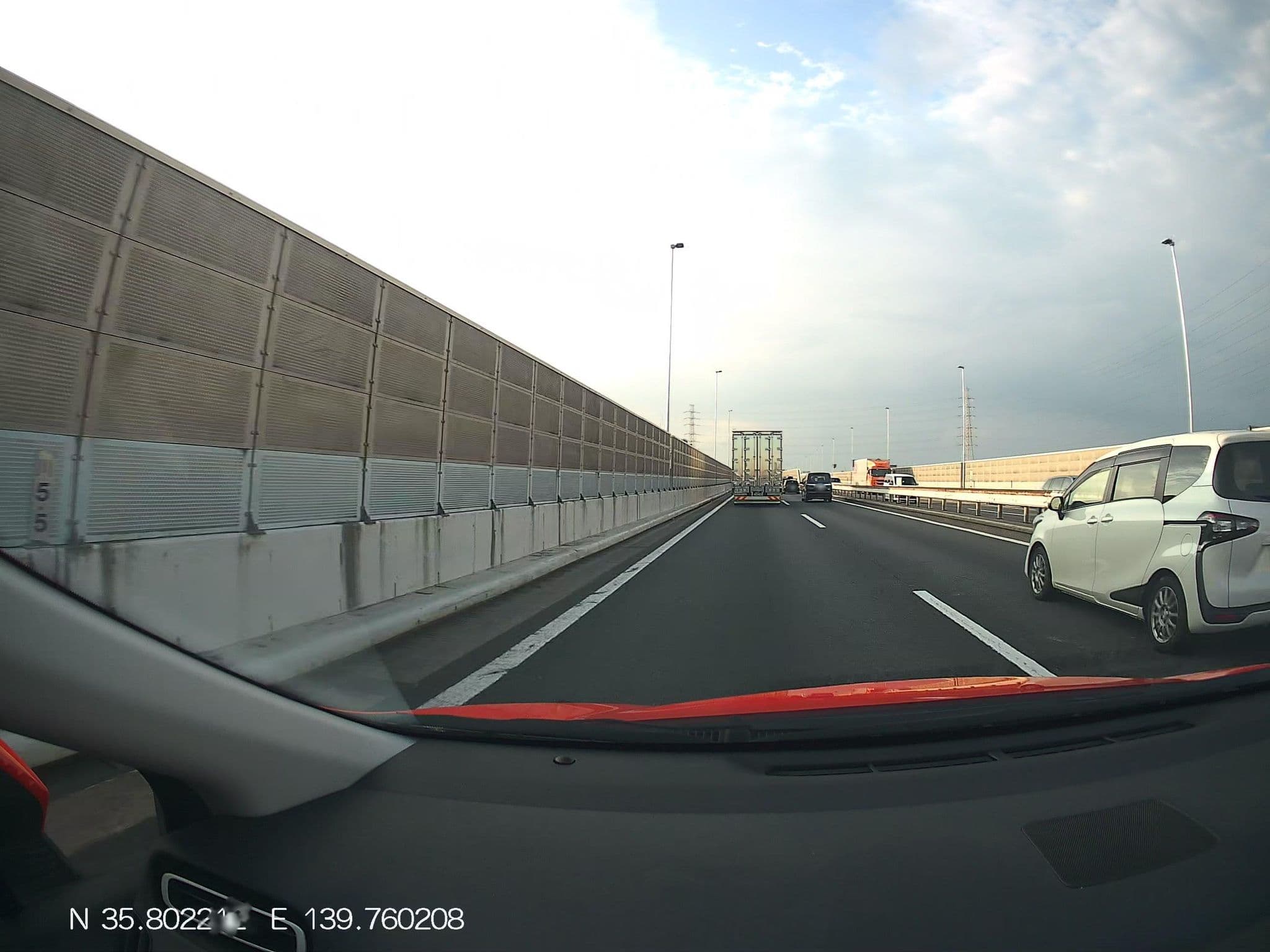 Street view near アイネ, Toneri — © mitz (CC BY-SA · Mapillary)