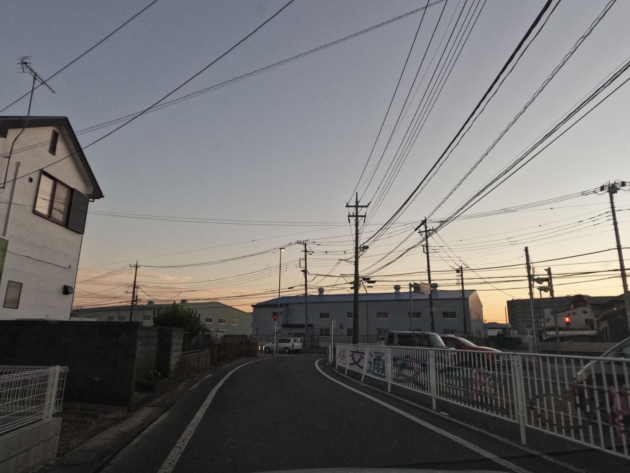 Street view near アミス, Koshigaya — © rsnaru (CC BY-SA · Mapillary)