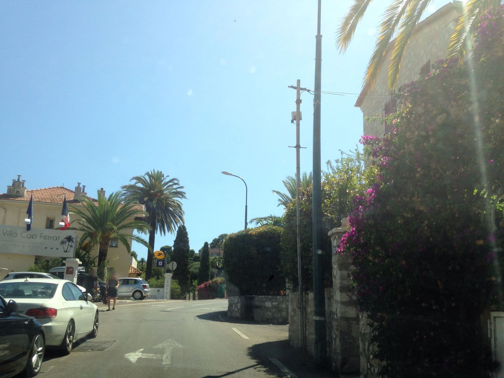 Street view near Hôtel & Spa La Villa Cap Ferrat, Saint-Jean-Cap-Ferrat — © frode (CC BY-SA · Mapillary)