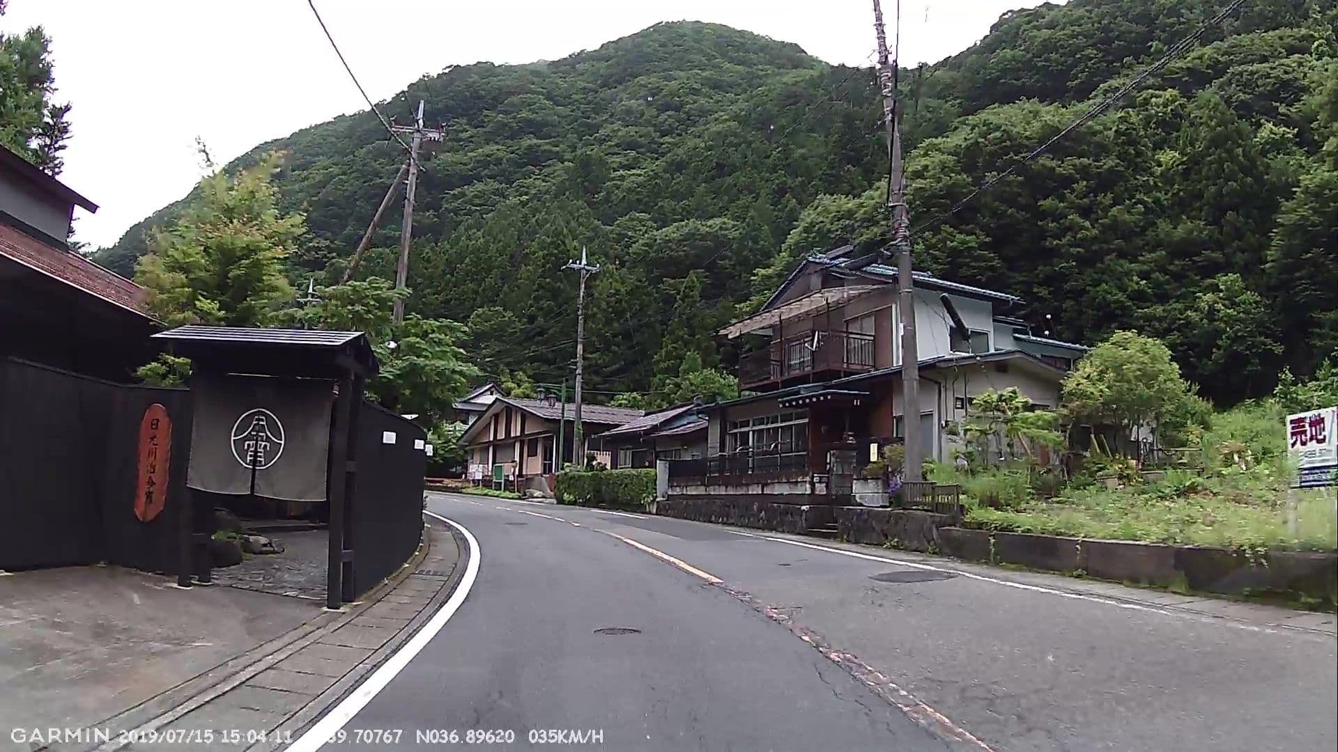 Street view near 坂聖・日光, Kinugawa Onsen — © jmmapiranger (CC BY-SA · Mapillary)