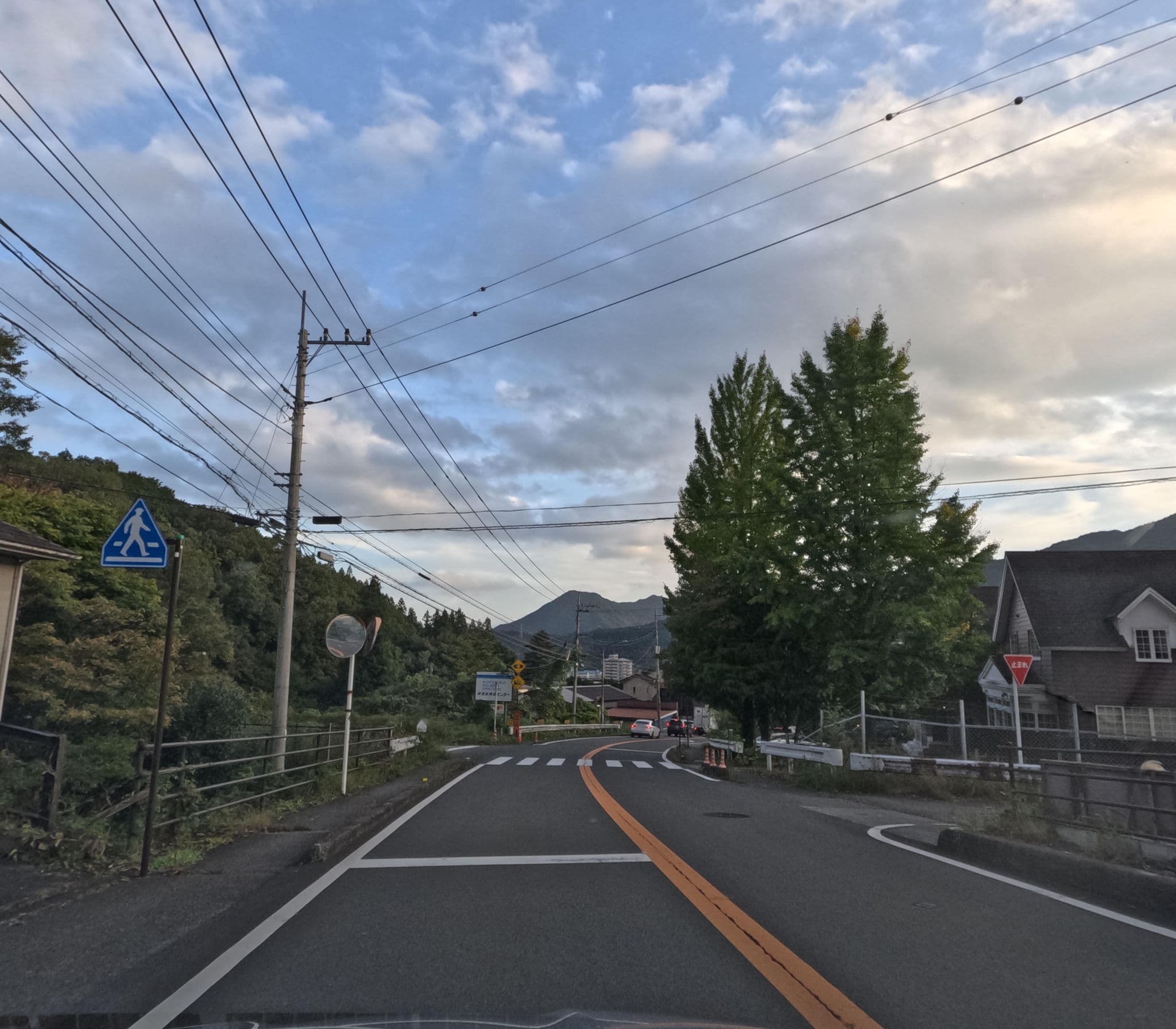 Street view near 日光 はなぶさ, Nikkō — © rsnaru (CC BY-SA · Mapillary)