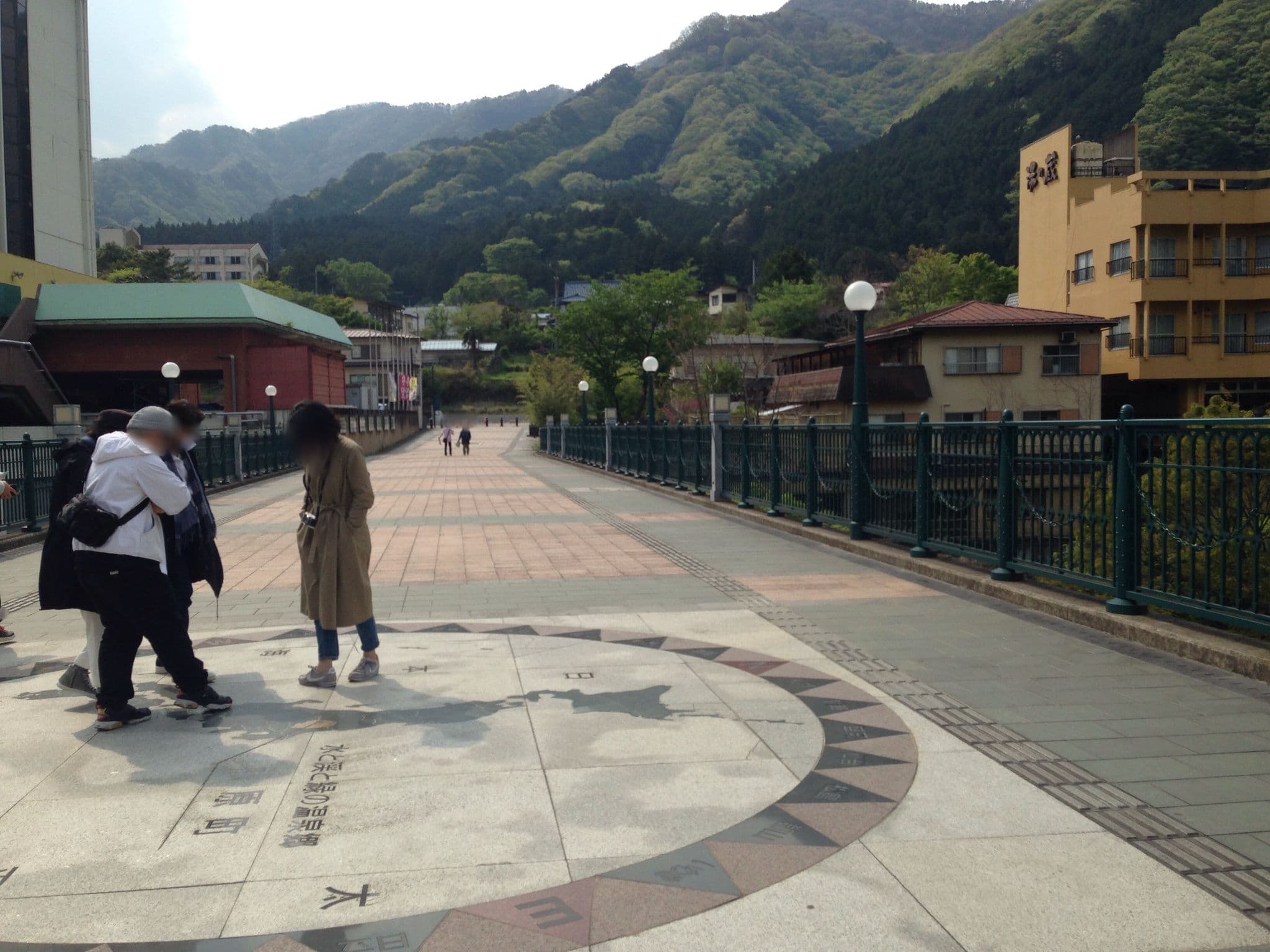 Street view near 大江戸温泉物語　鬼怒川観光ホテル, Kinugawa Onsen — © nozon (CC BY-SA · Mapillary)