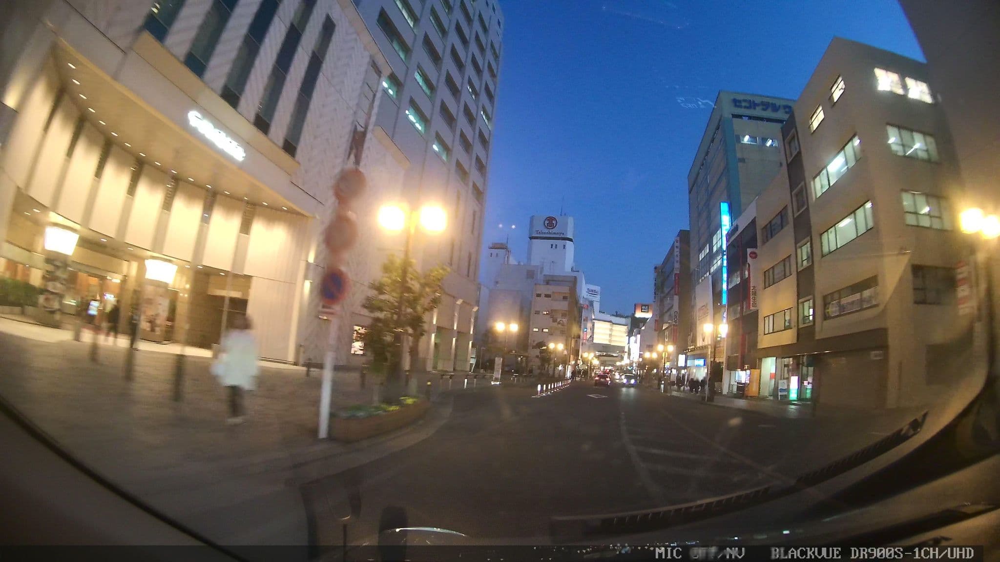 Street view near クレストホテル柏 (The Crest Hotel Kashiwa), Kashiwa — © jmmapiranger (CC BY-SA · Mapillary)