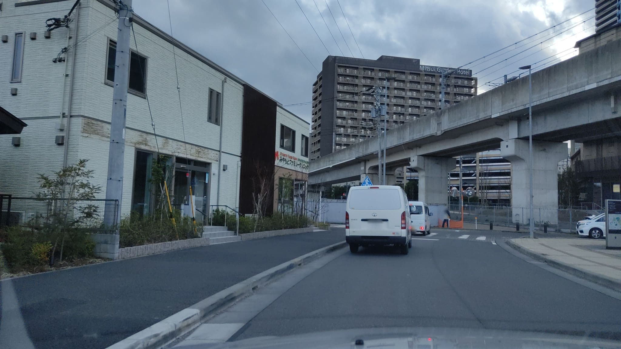 Street view near ファーストキャビン柏の葉, Kashiwa — © mitz (CC BY-SA · Mapillary)
