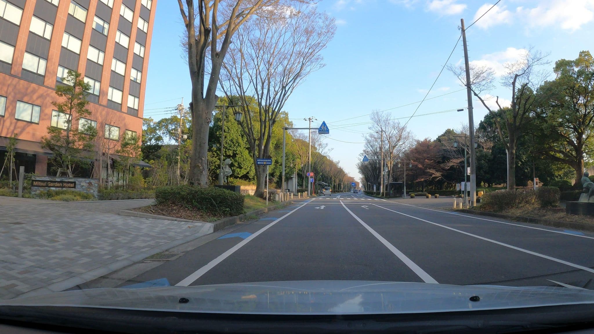 Street view near 三井ガーデンホテル 柏の葉パークサイド, Kashiwa — © mitz (CC BY-SA · Mapillary)