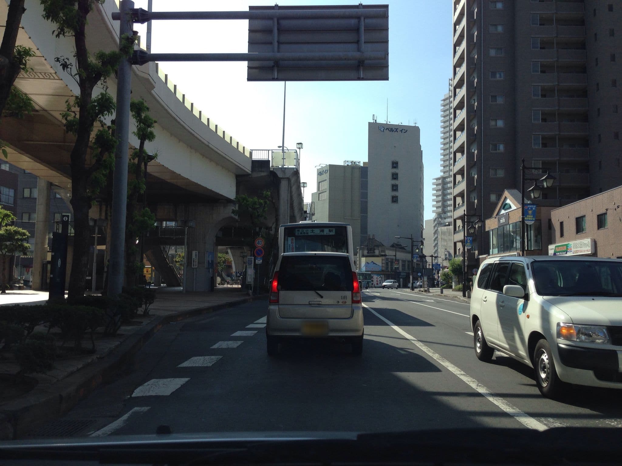Street view near ゲストハウスTSUNAGARI, Tsuchiura — © milkrich (CC BY-SA · Mapillary)