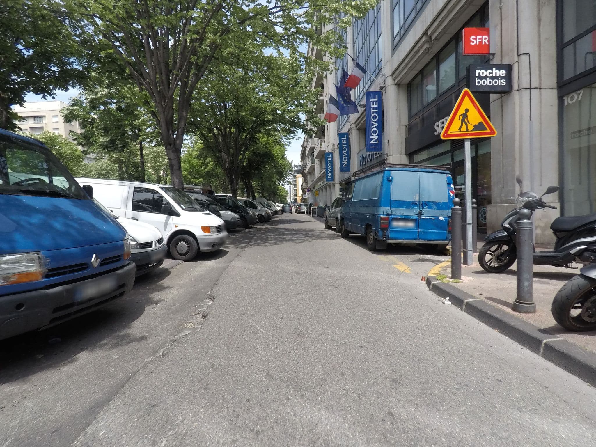 Street view near Novotel, Rouet — © xdu (CC BY-SA · Mapillary)