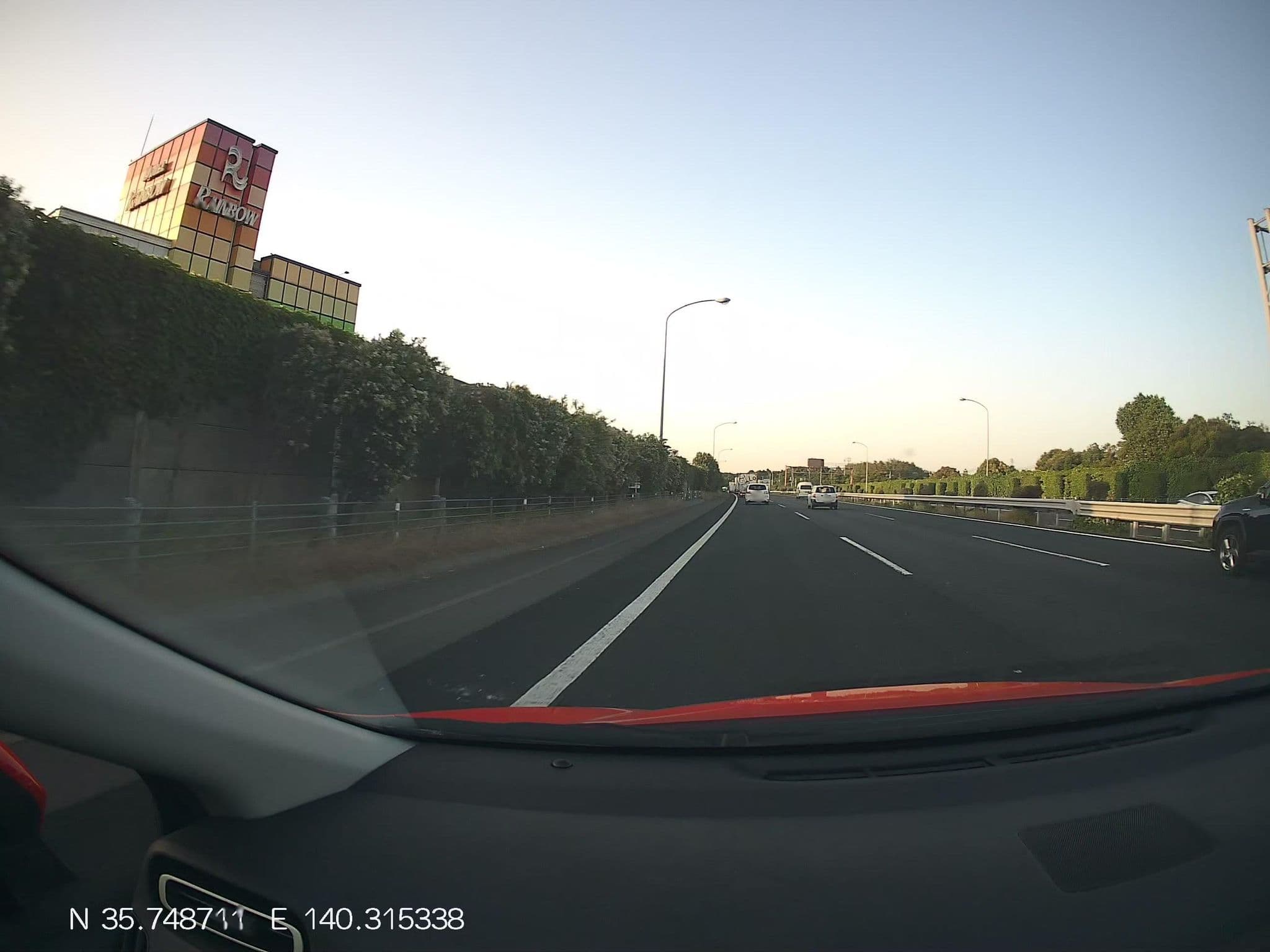 Street view near ホテルレインボー, Narita — © mitz (CC BY-SA · Mapillary)