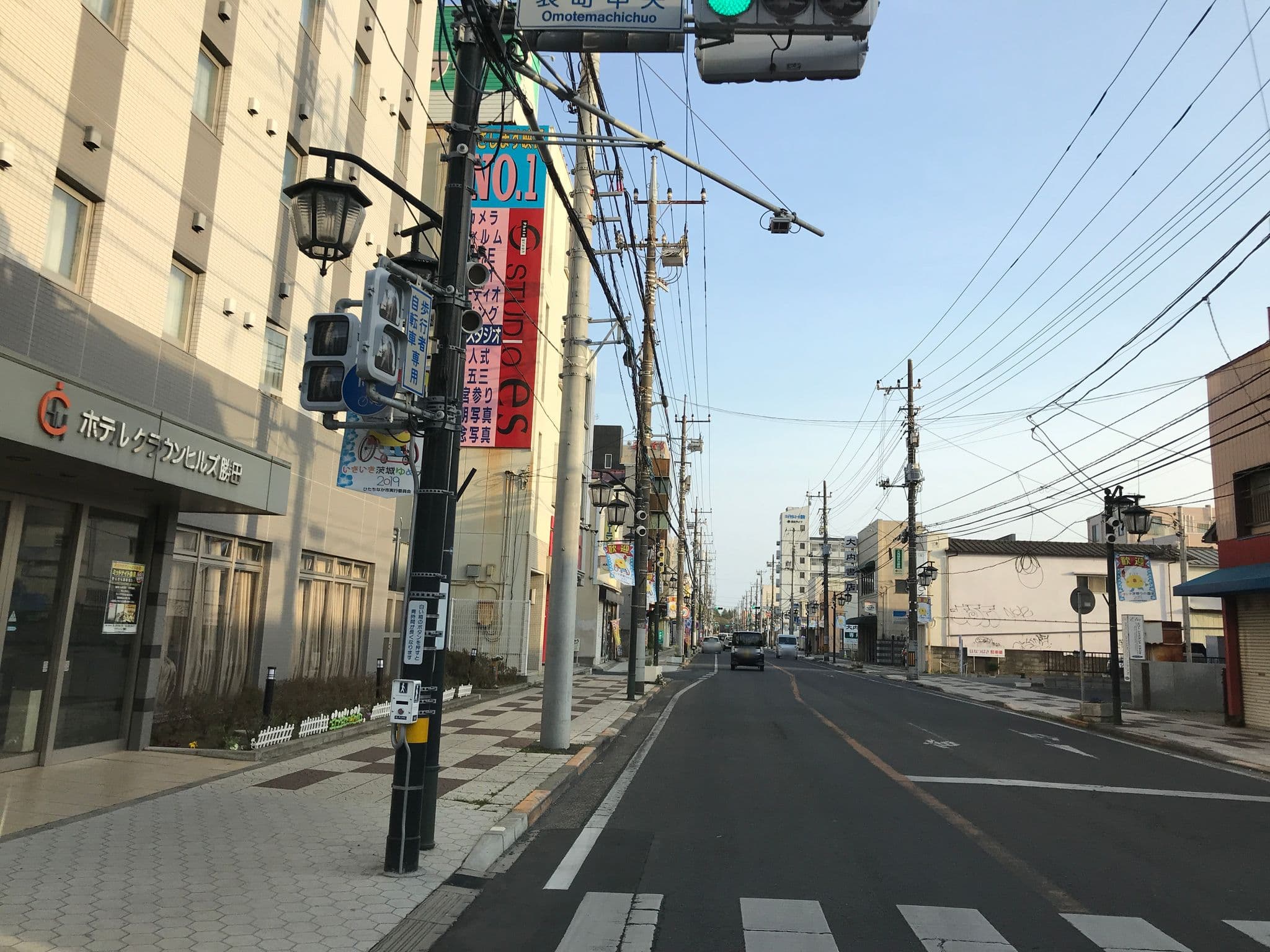 Street view near ホテルクラウンヒルズ勝田, Hitachi-Naka — © torishin (CC BY-SA · Mapillary)