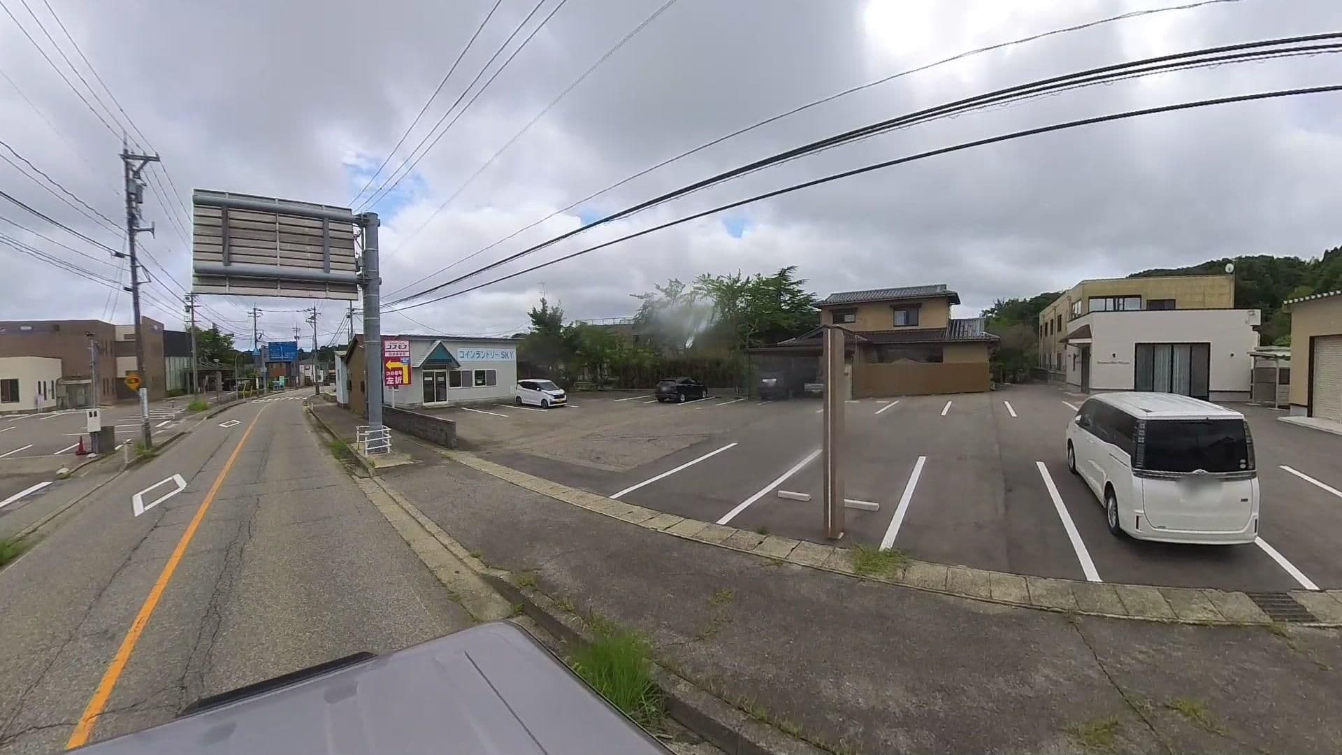 Street view near 和倉温泉ホテル, Nanao — © kukuri (CC BY-SA · Mapillary)