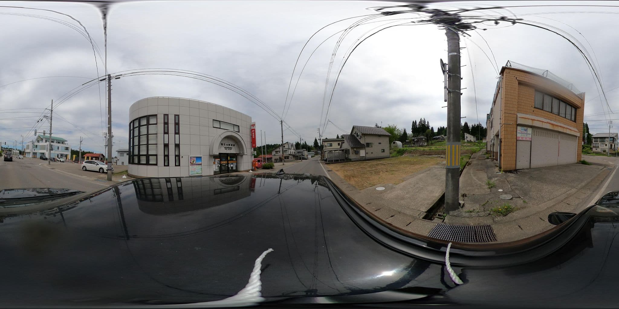 Street view near 植木屋旅館, Ōwarino — © yuki_charo (CC BY-SA · Mapillary)