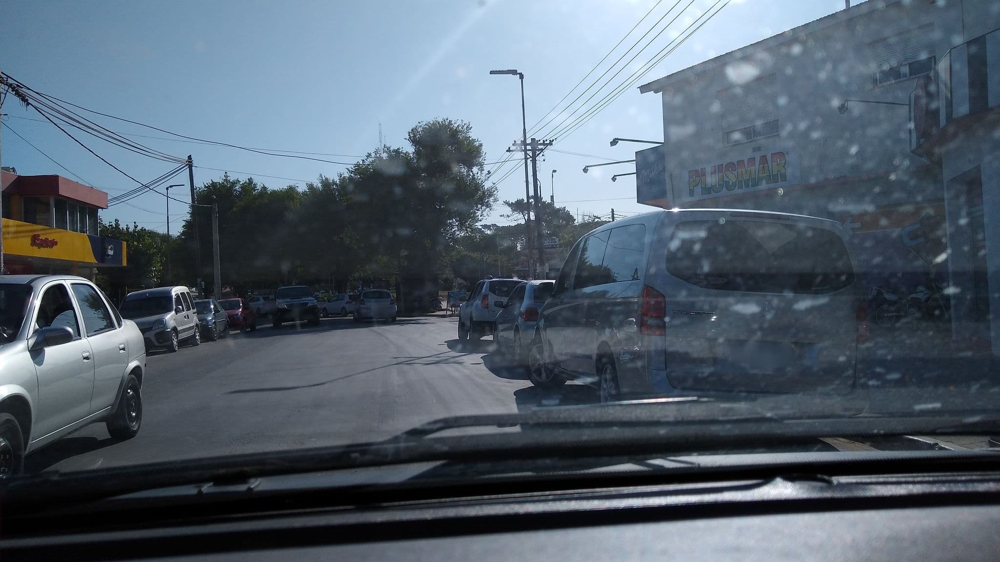 Street view near Hotel Royal, Villa Gesell — © lggadea (CC BY-SA · Mapillary)